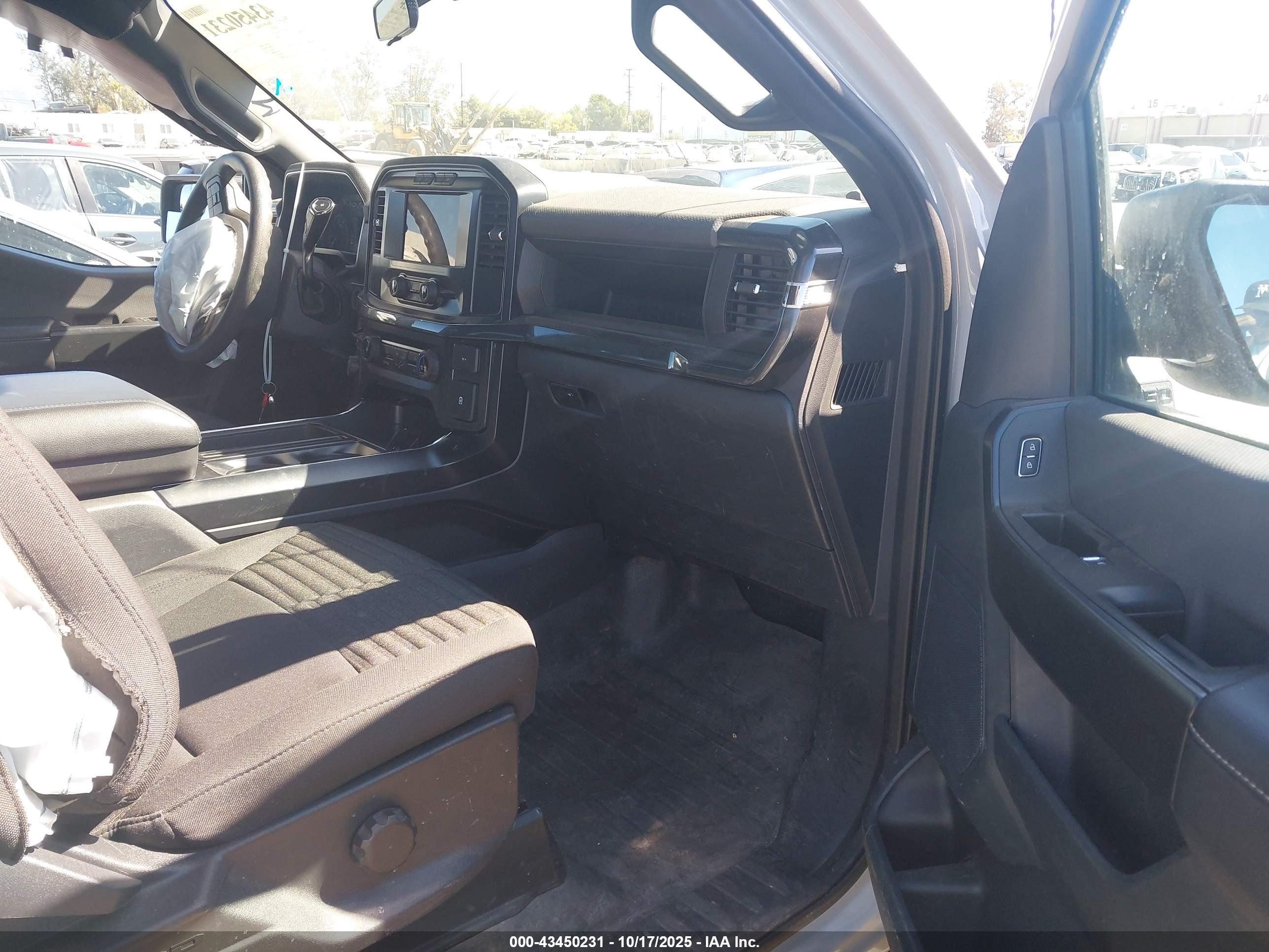 FORD F-150 image 5