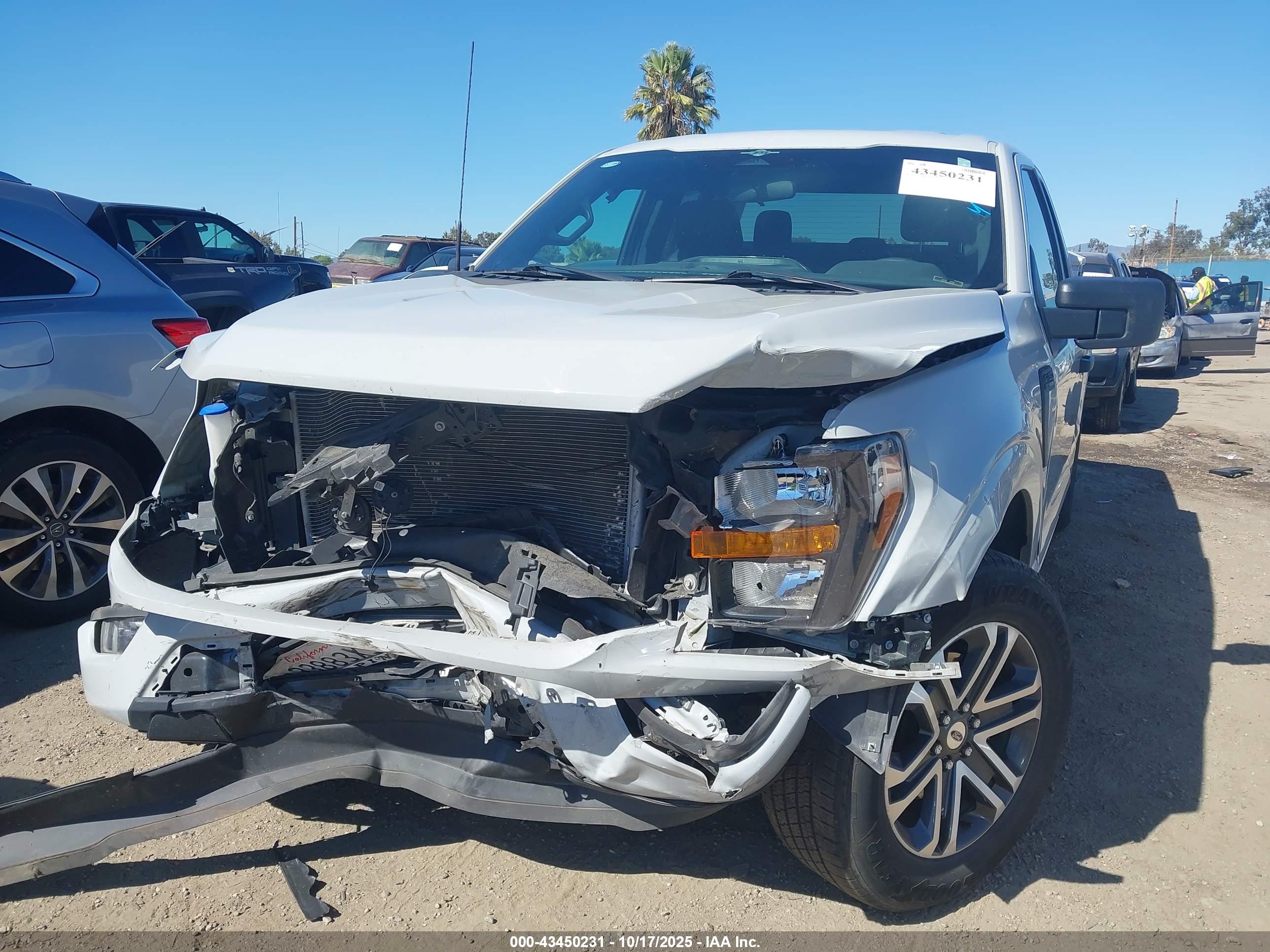 FORD F-150 image 6