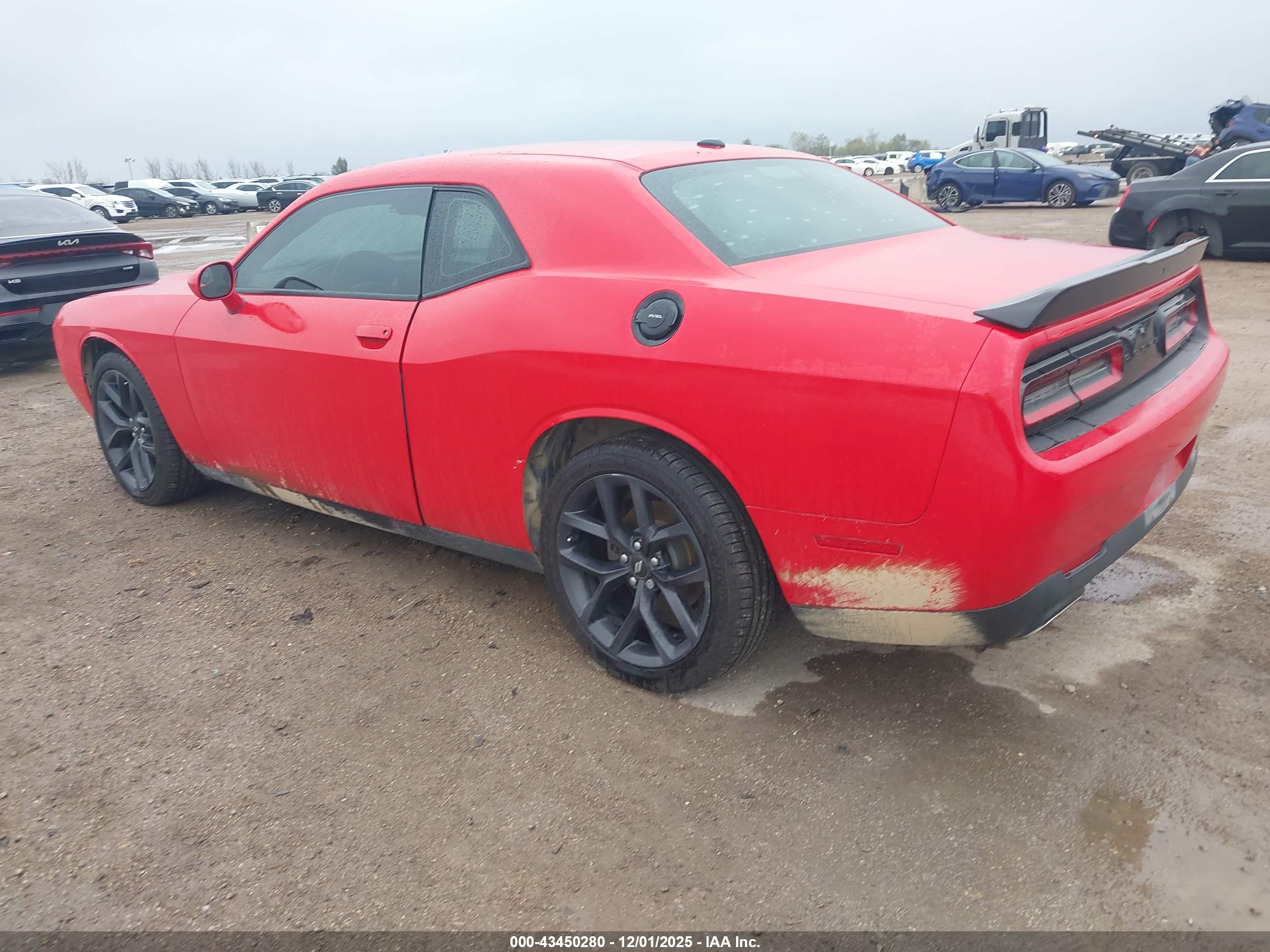DODGE CHALLENGER image 3