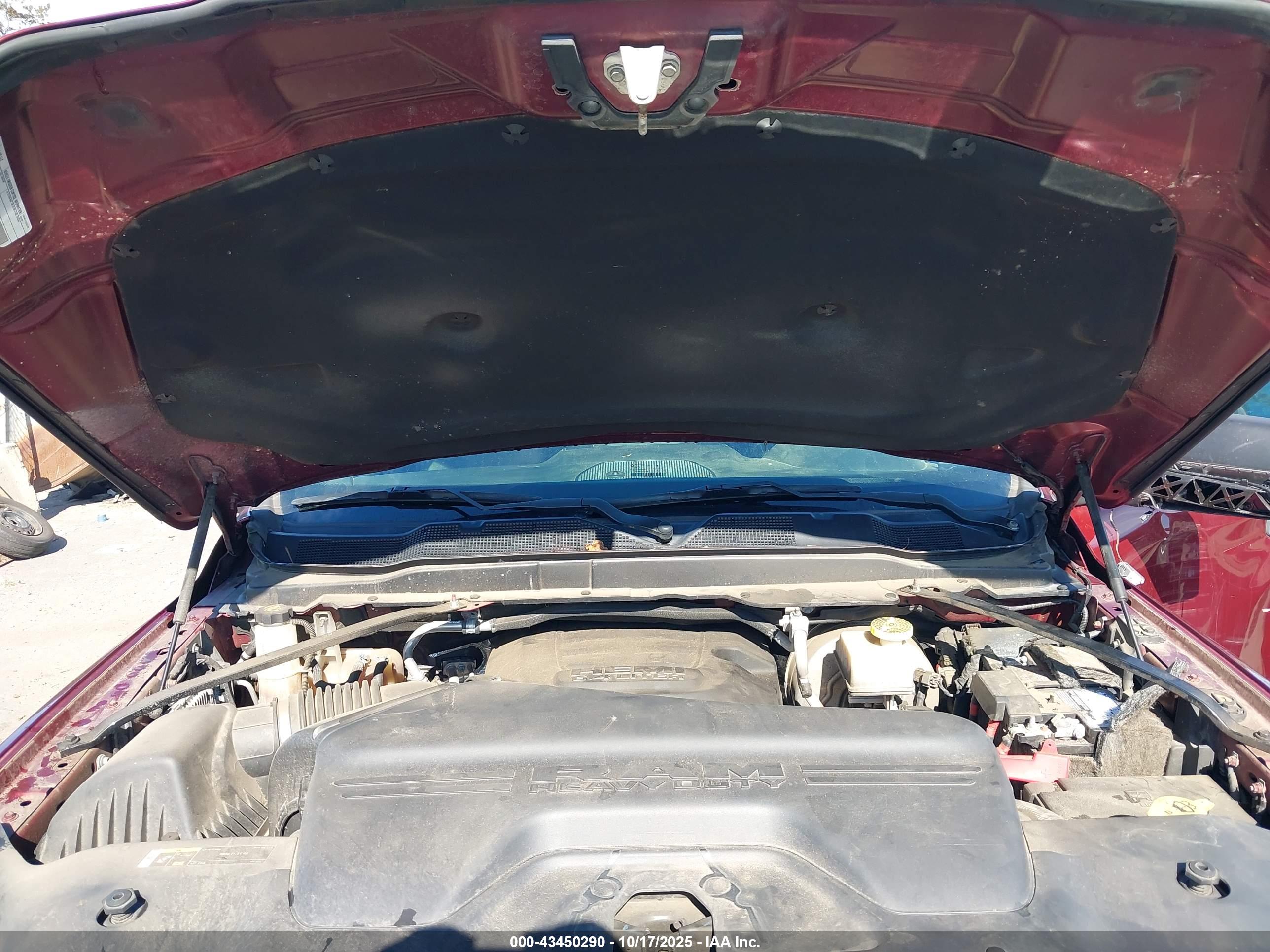 RAM 2500 image 10