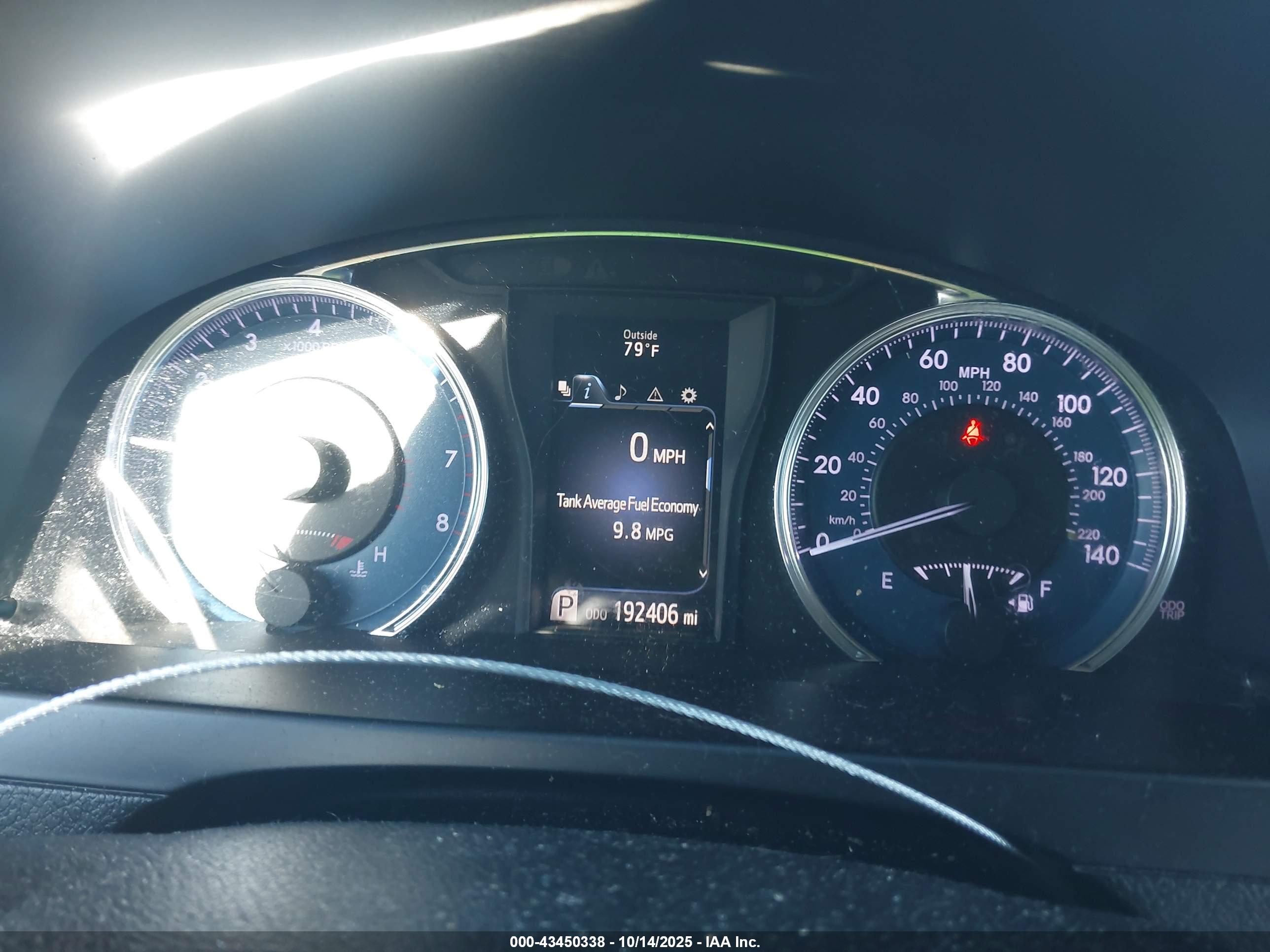 TOYOTA CAMRY image 7