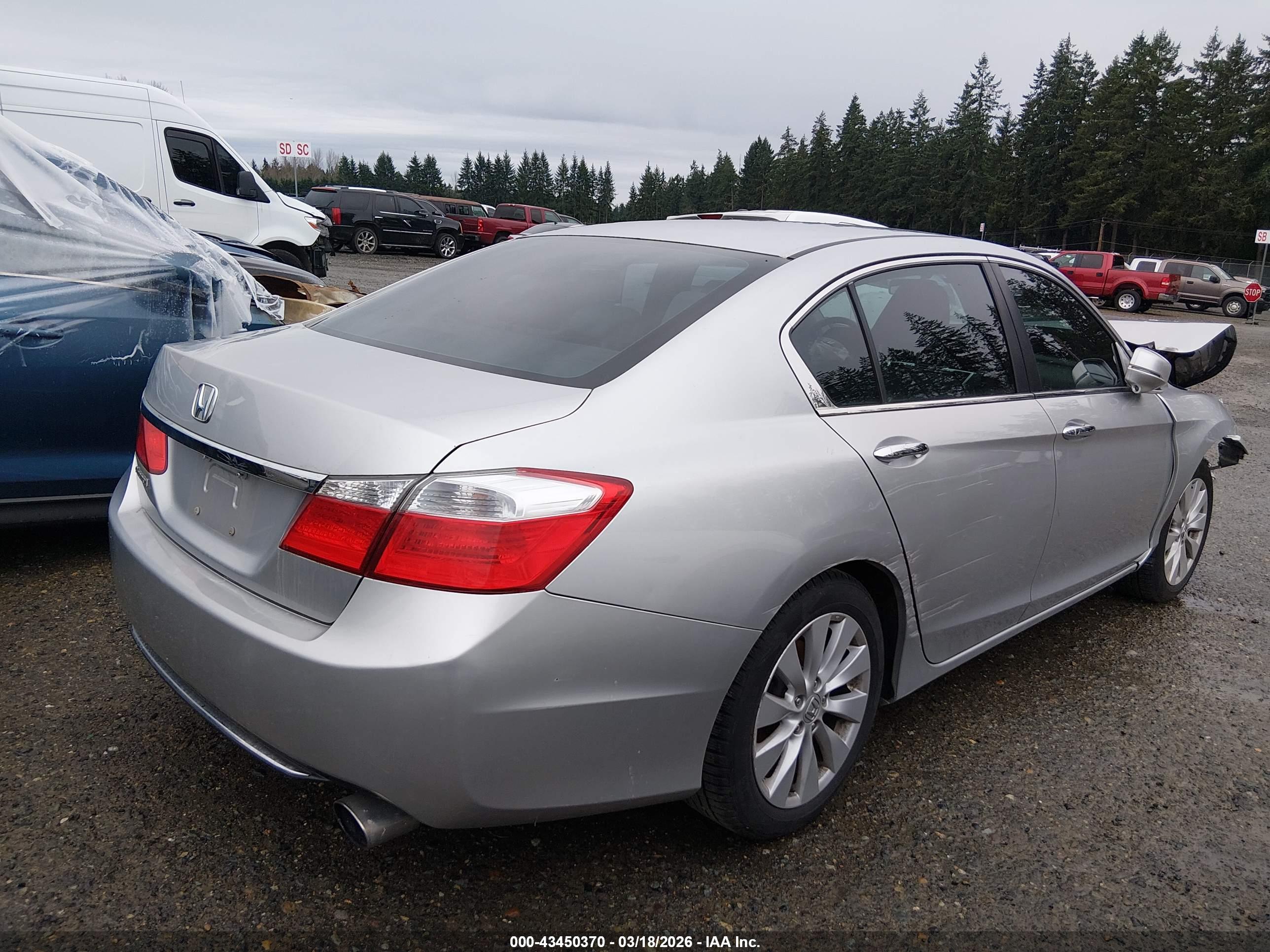 HONDA ACCORD image 4