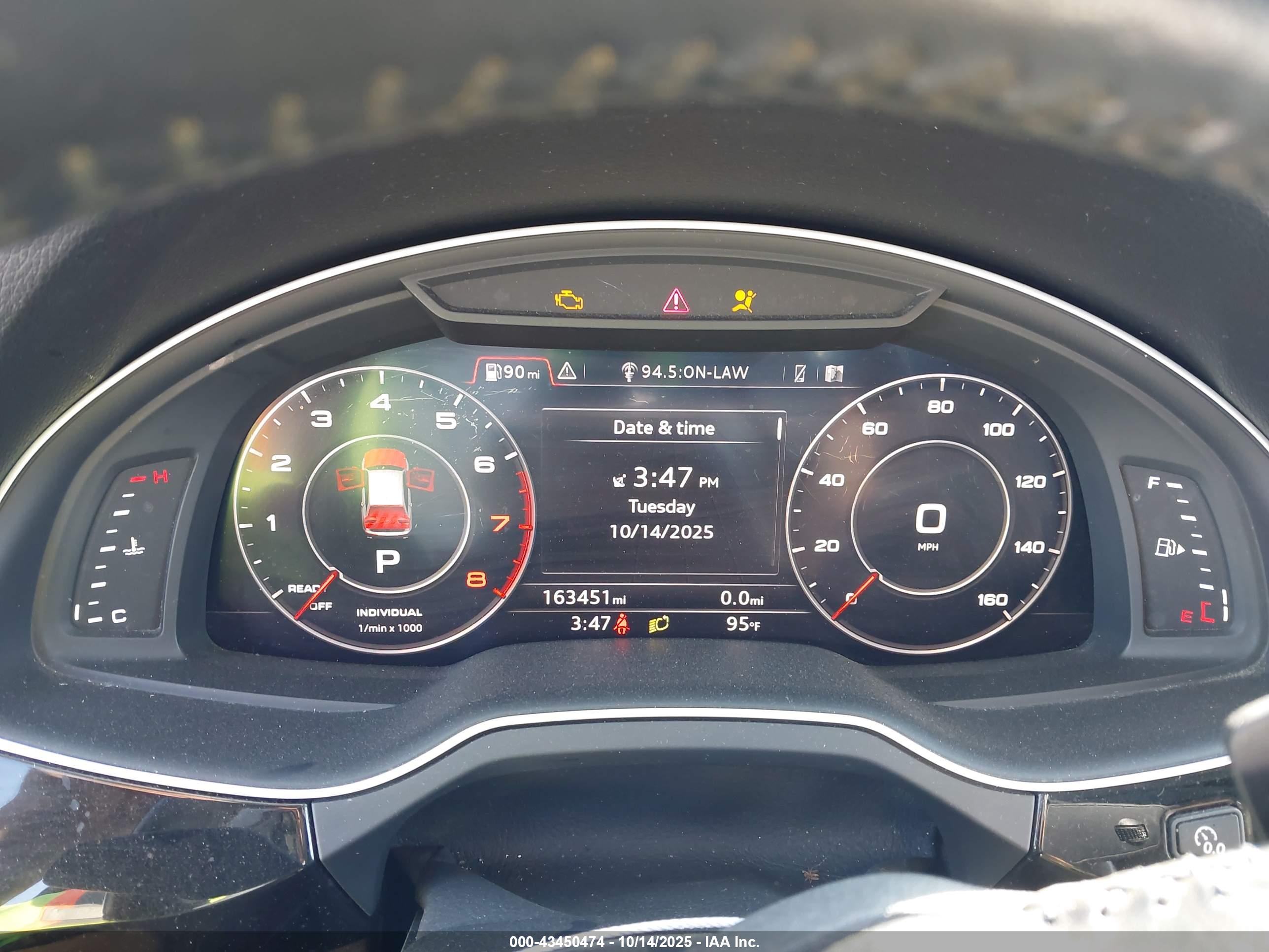 AUDI Q7 image 7