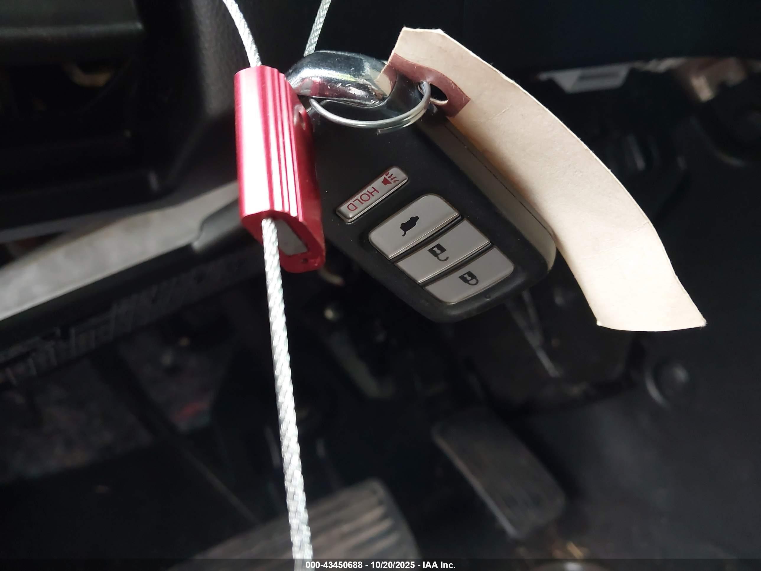 HONDA CR-V image 11