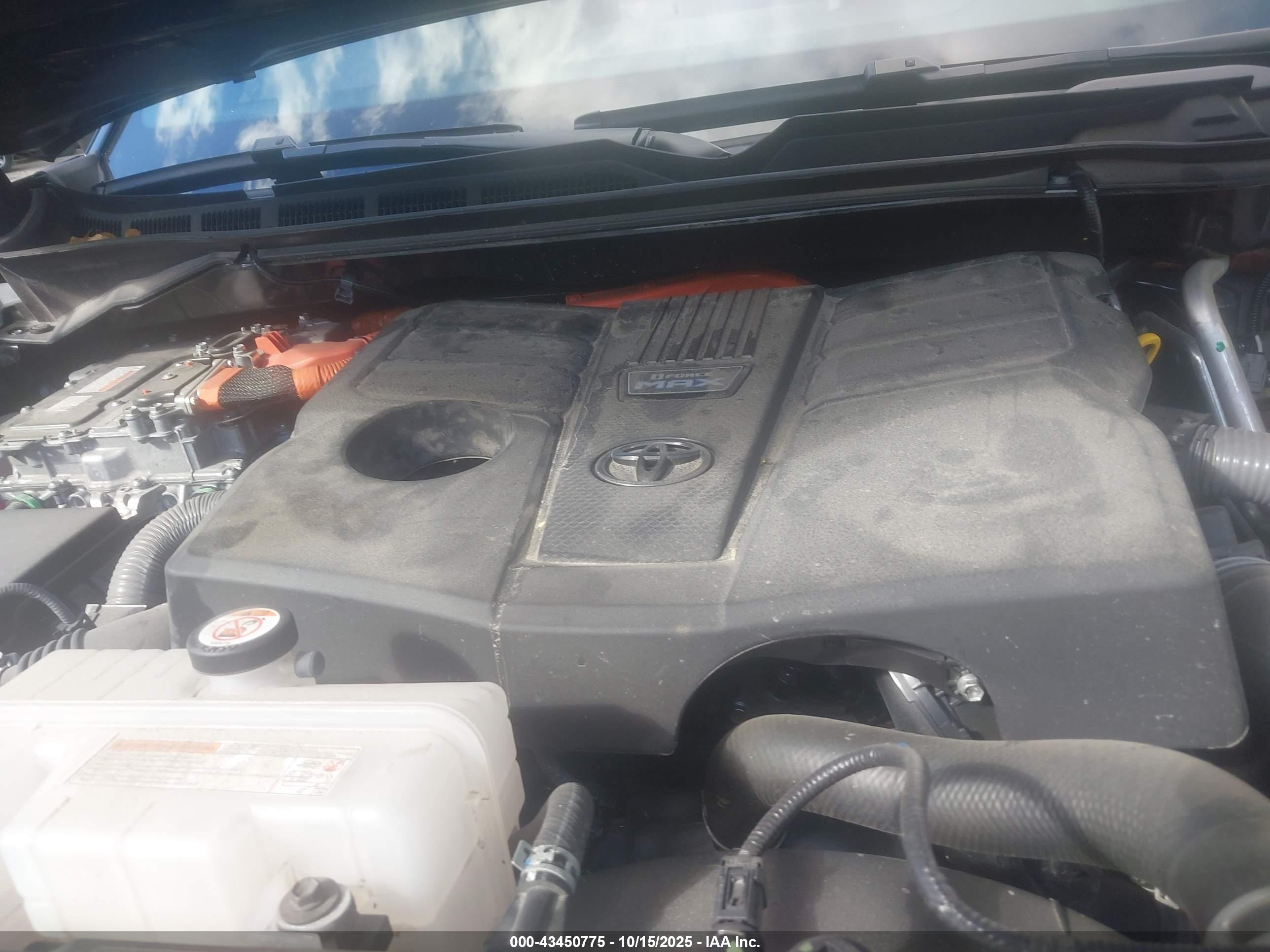 TOYOTA SEQUOIA image 10