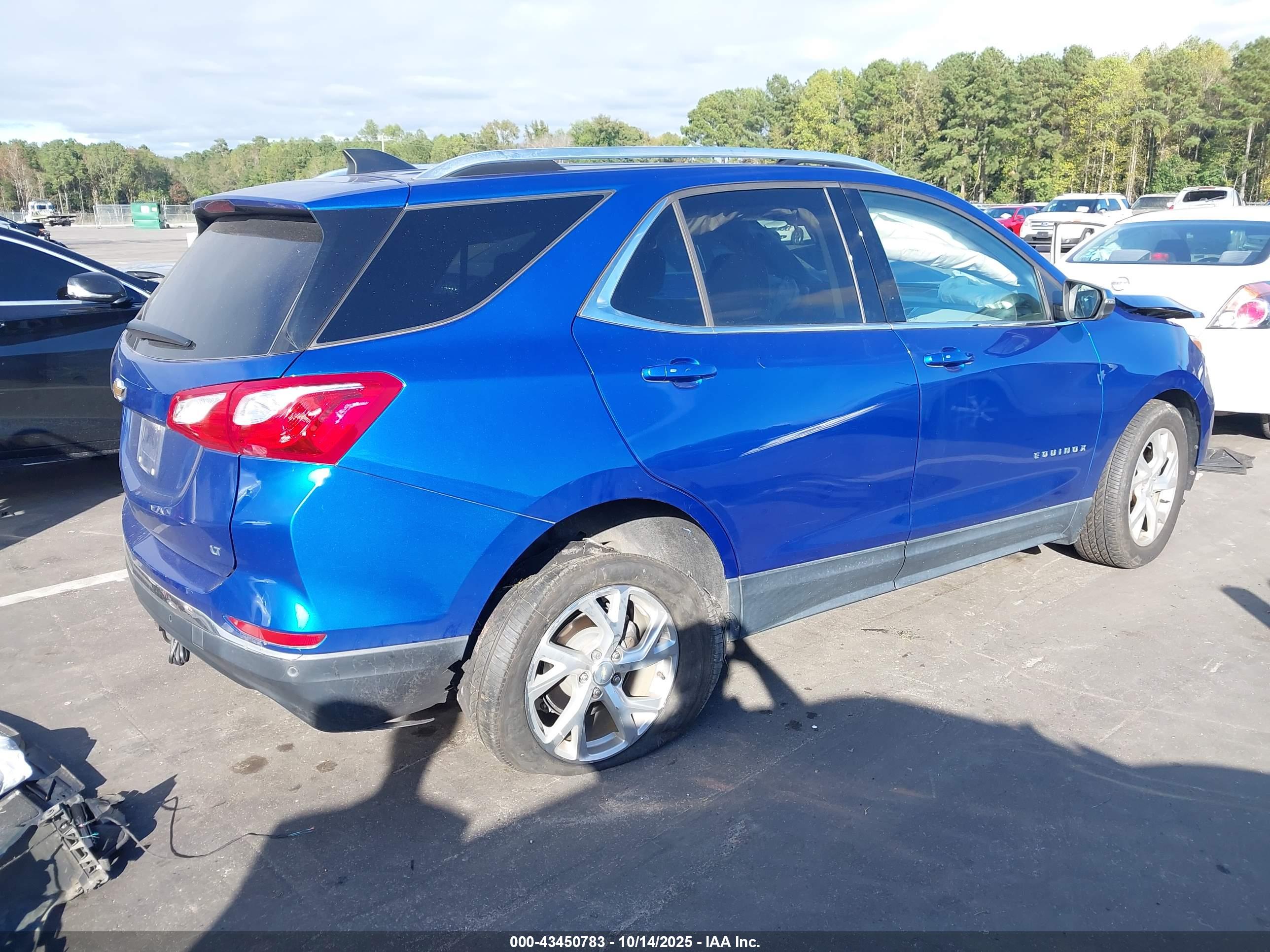 CHEVROLET EQUINOX image 4