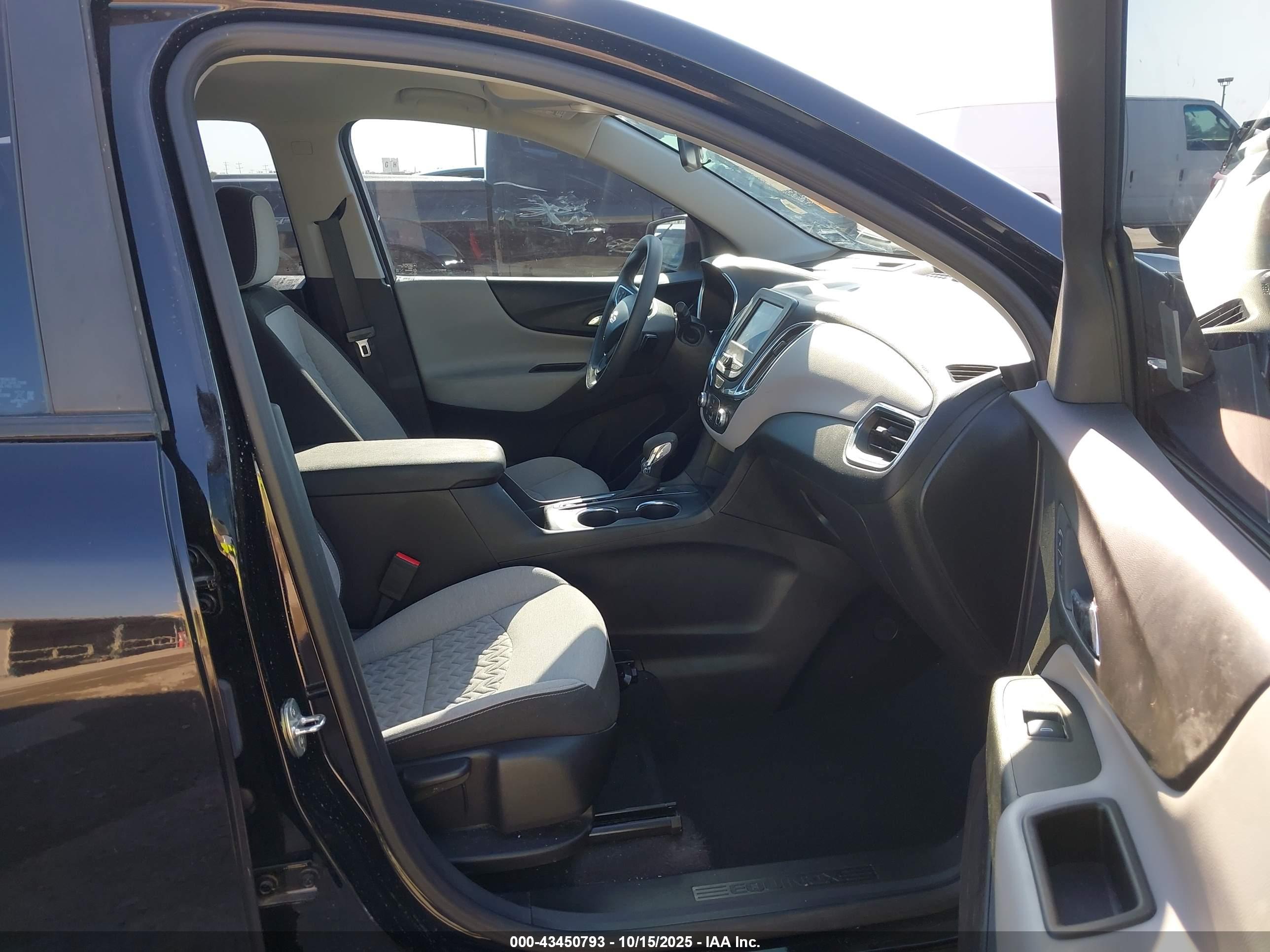 CHEVROLET EQUINOX image 5