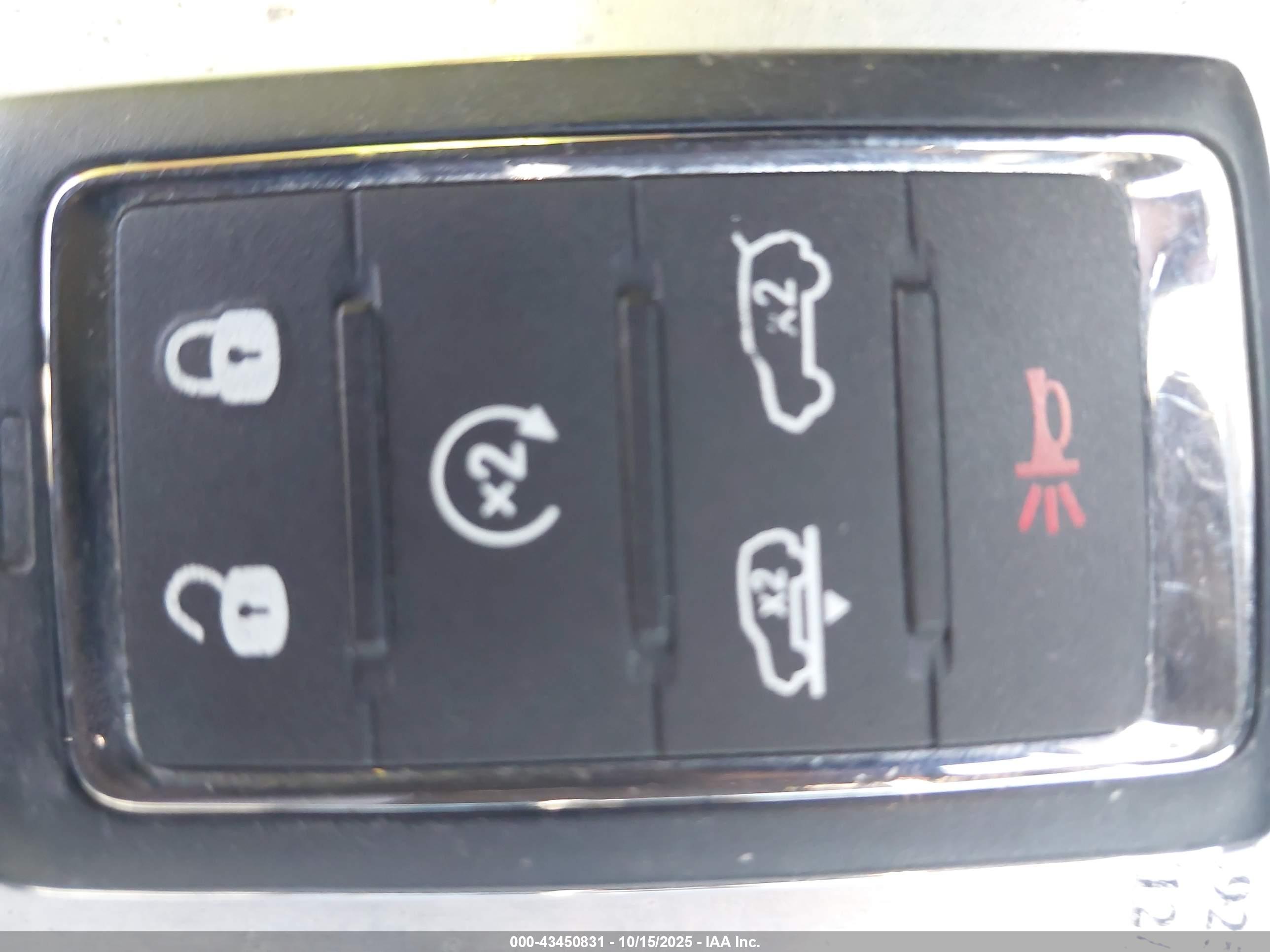 JEEP GRAND image 11