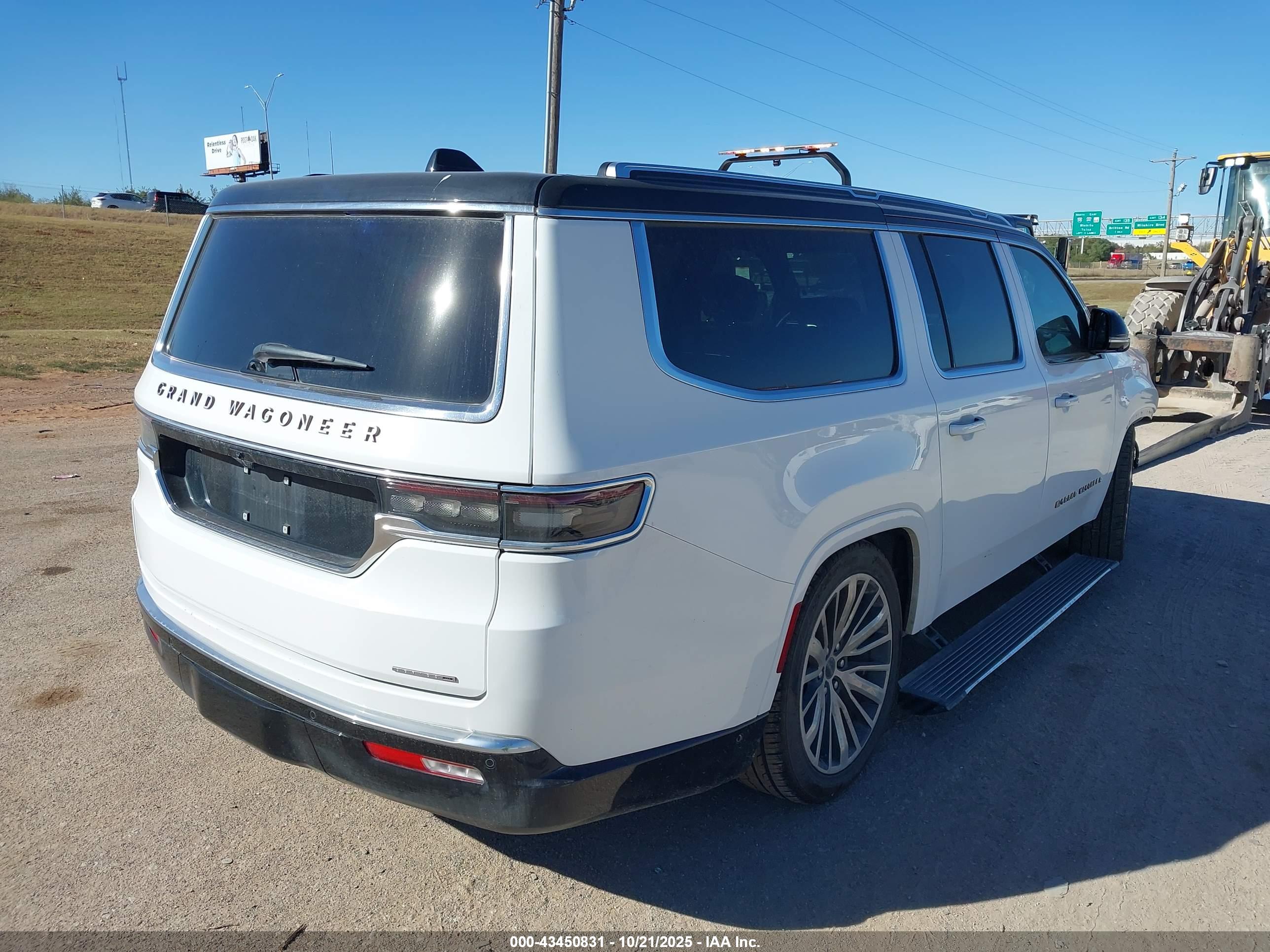 JEEP GRAND image 4