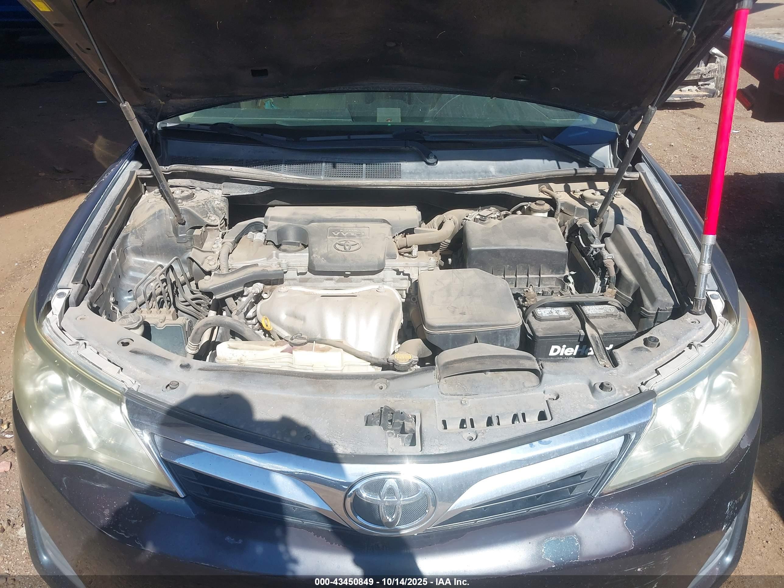 TOYOTA CAMRY image 10