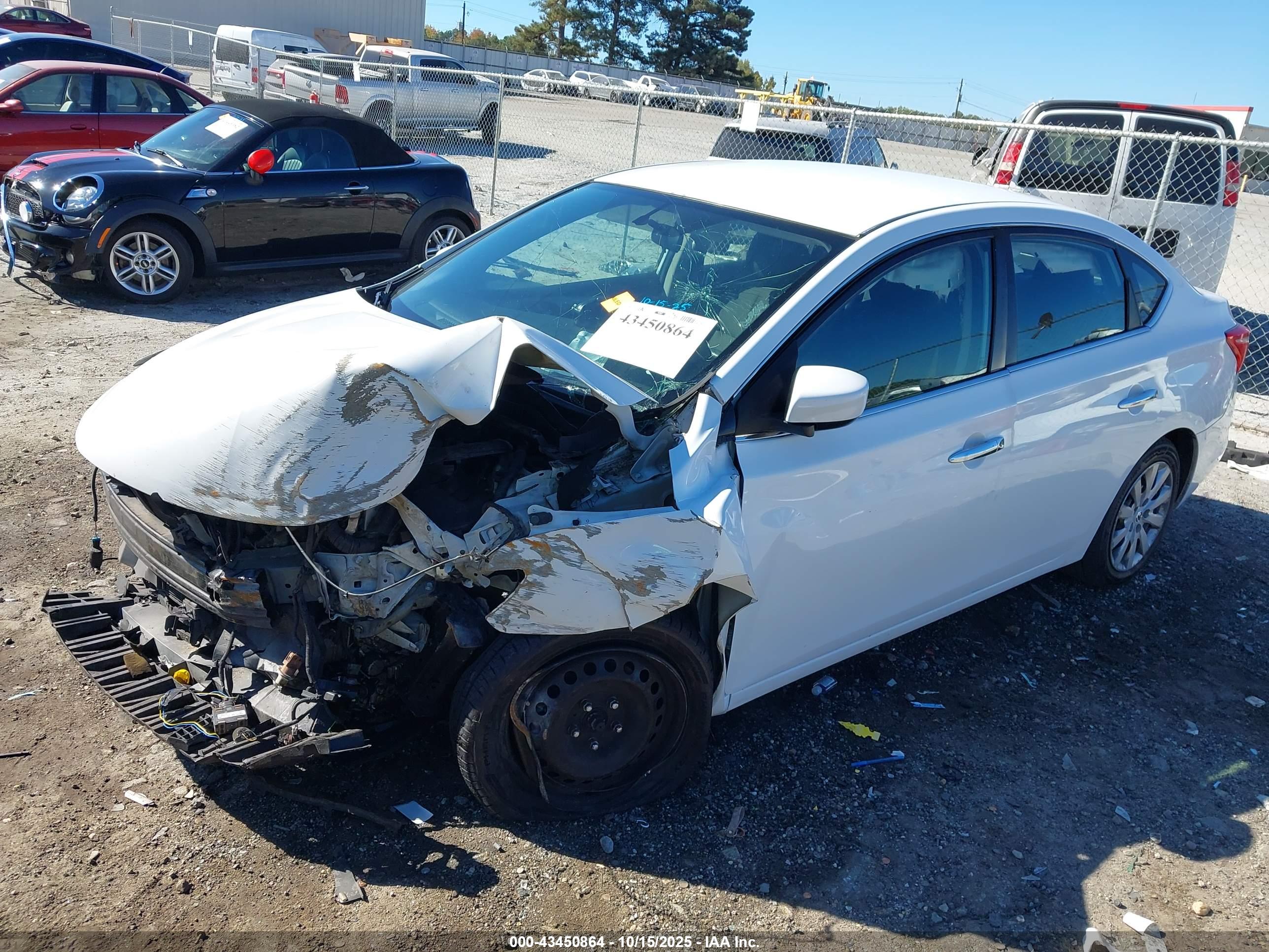 NISSAN SENTRA image 2