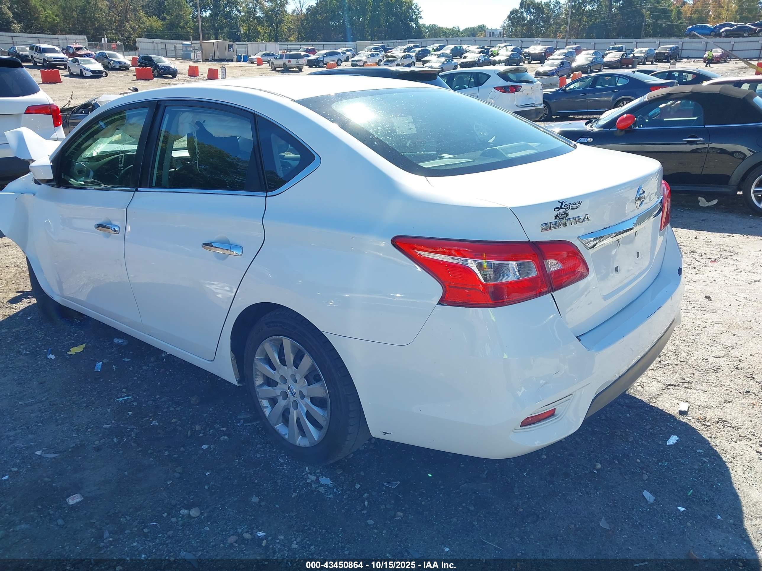 NISSAN SENTRA image 3