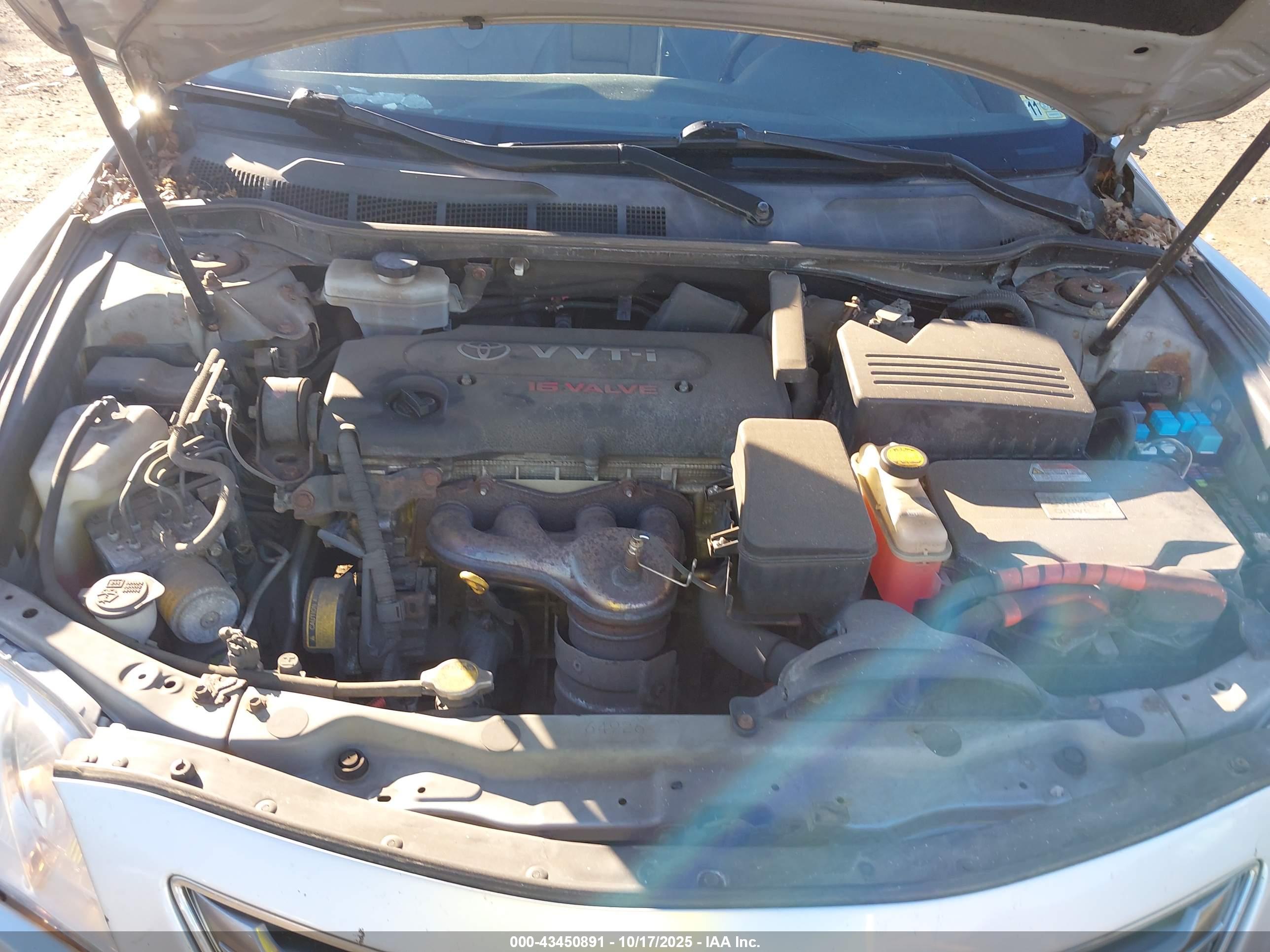 TOYOTA CAMRY image 10