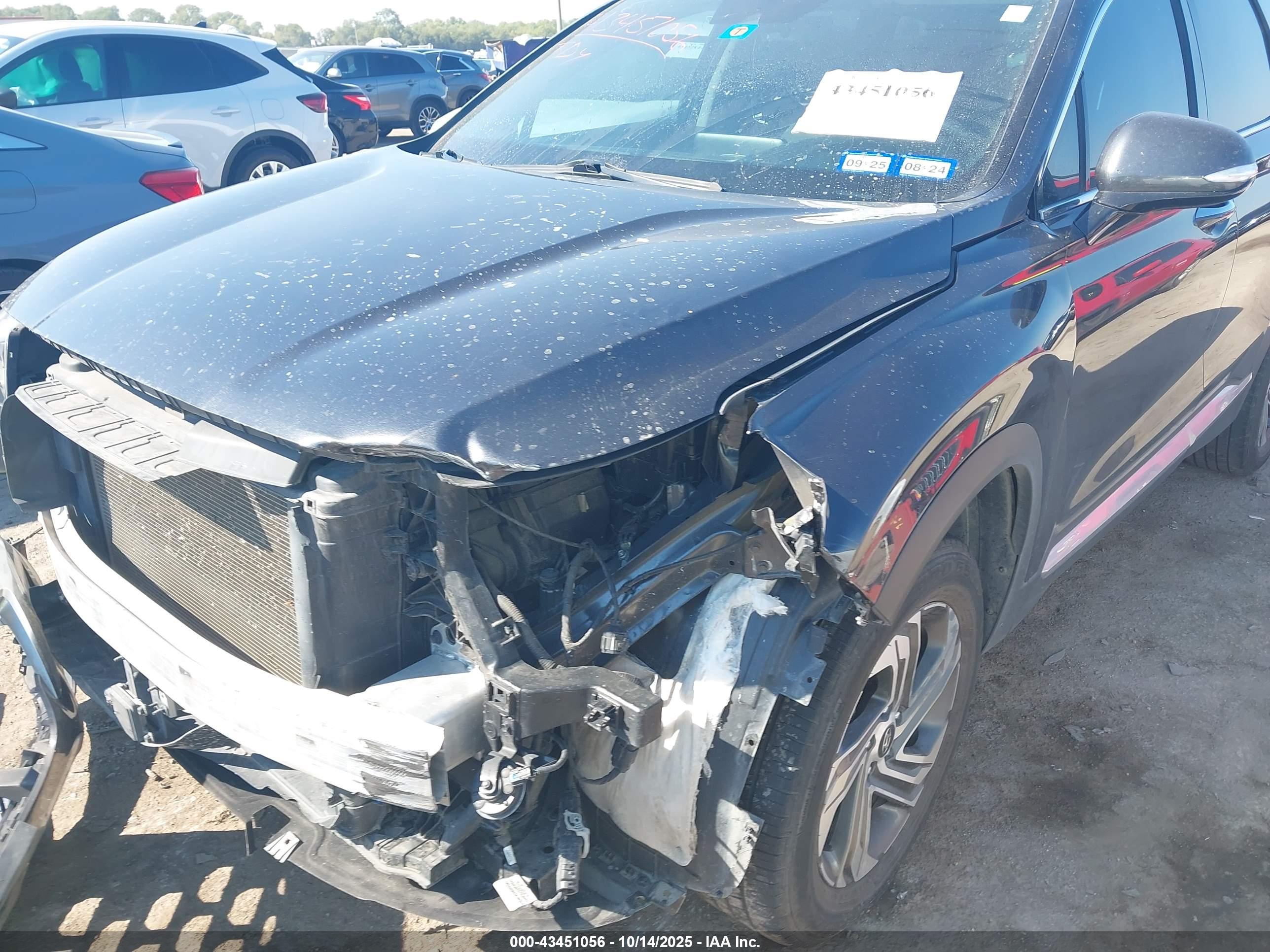 HYUNDAI SANTA image 6