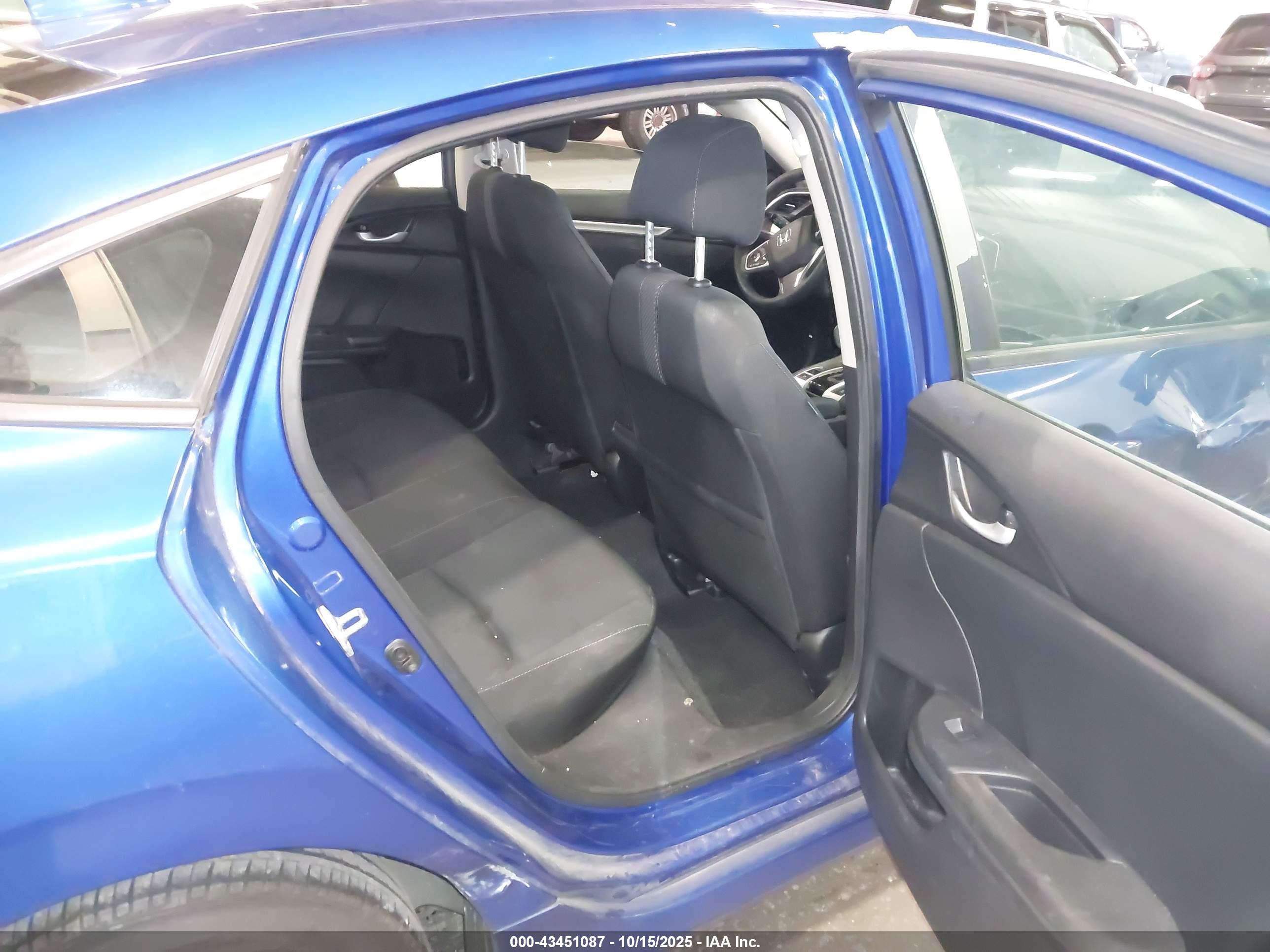 HONDA CIVIC image 8
