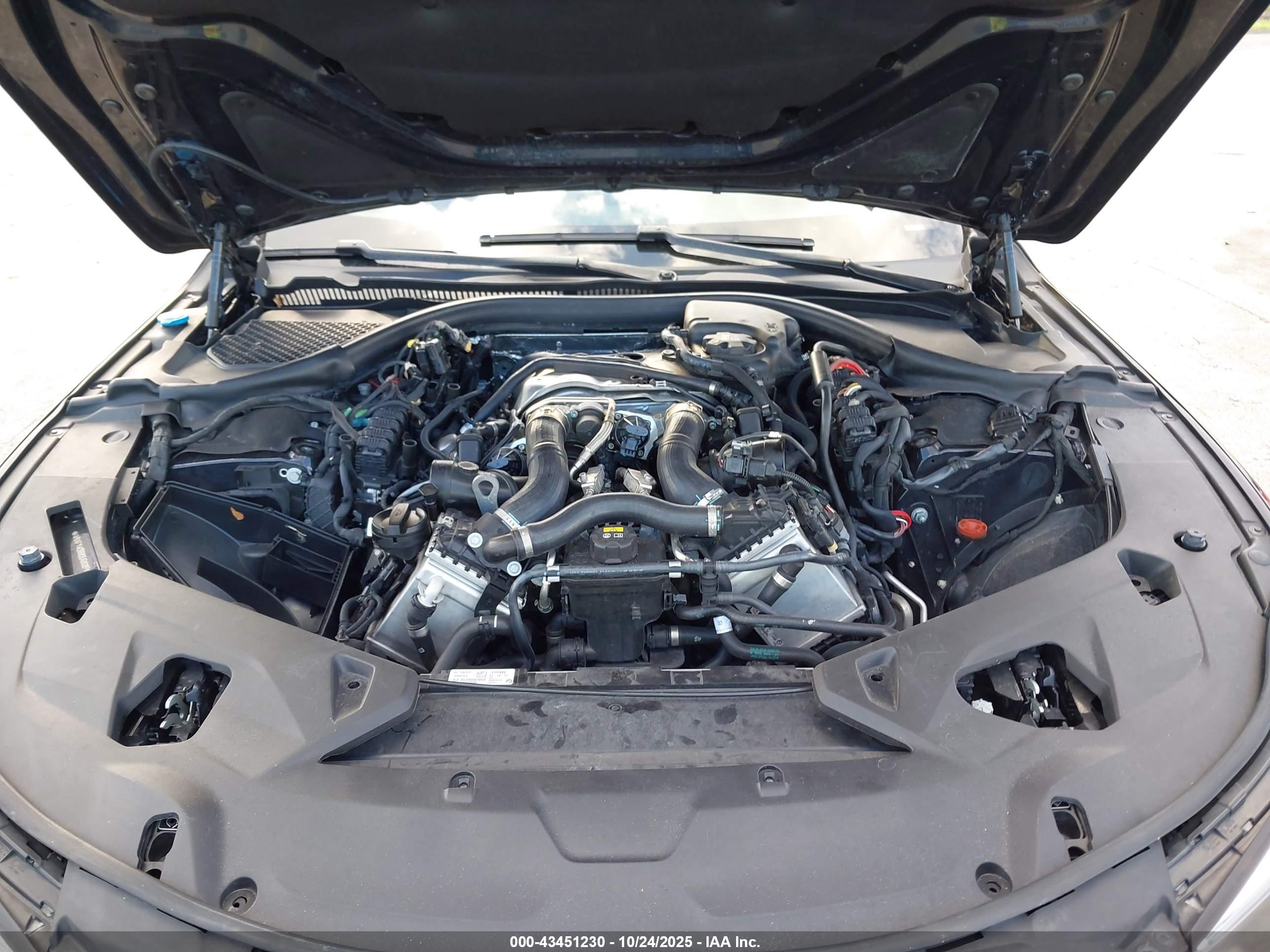 BMW M850I image 10