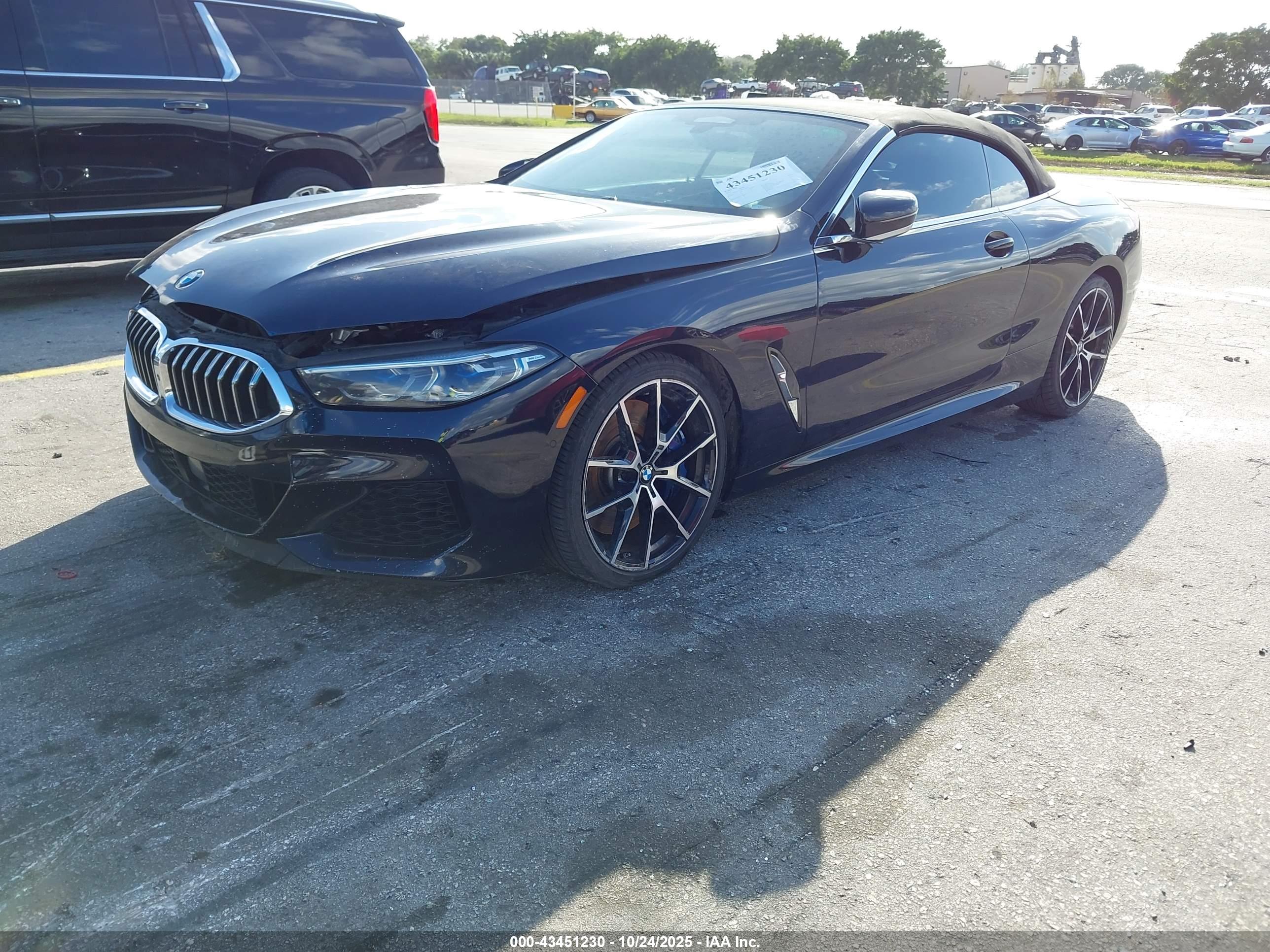 BMW M850I image 2