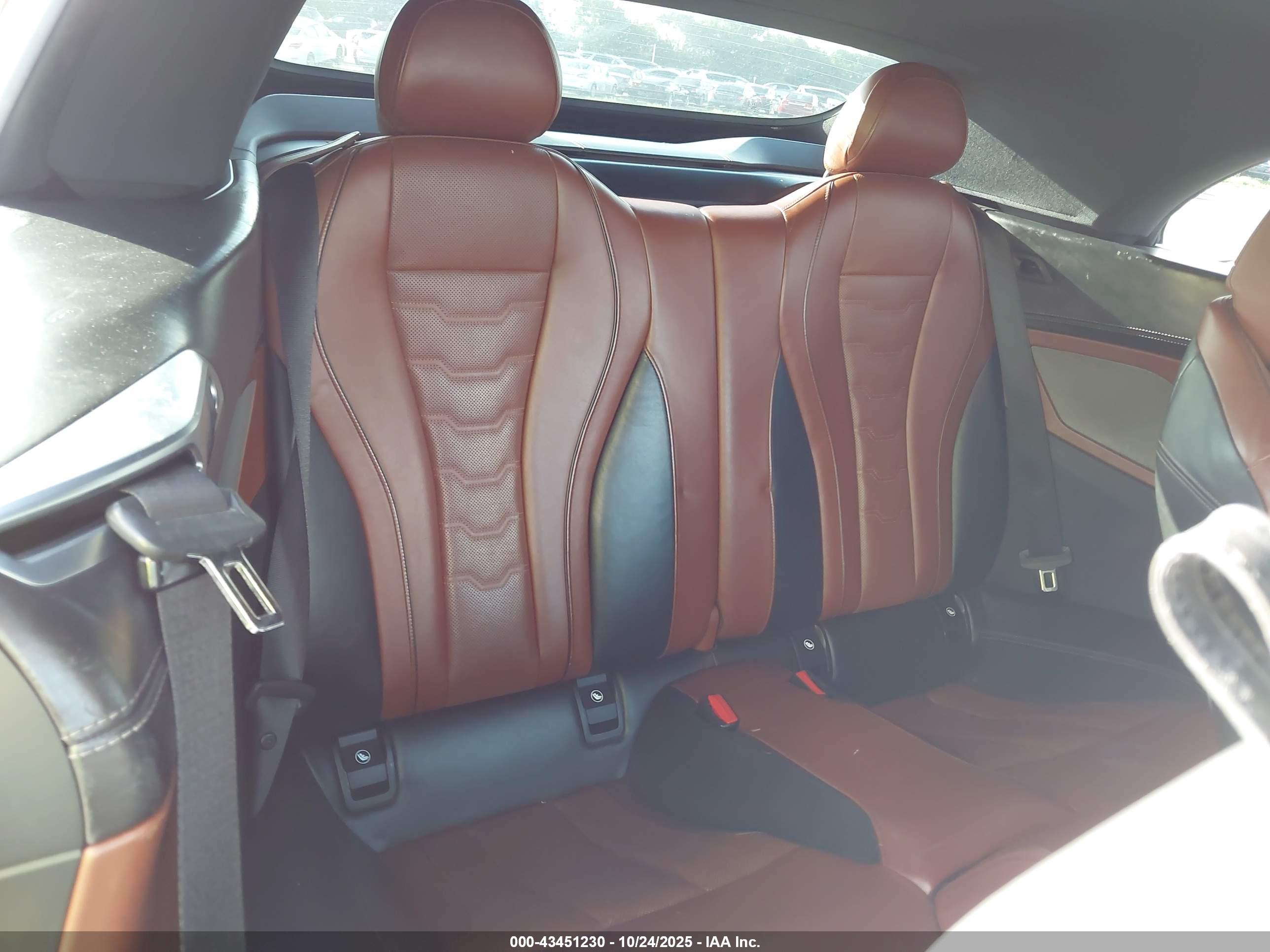 BMW M850I image 8
