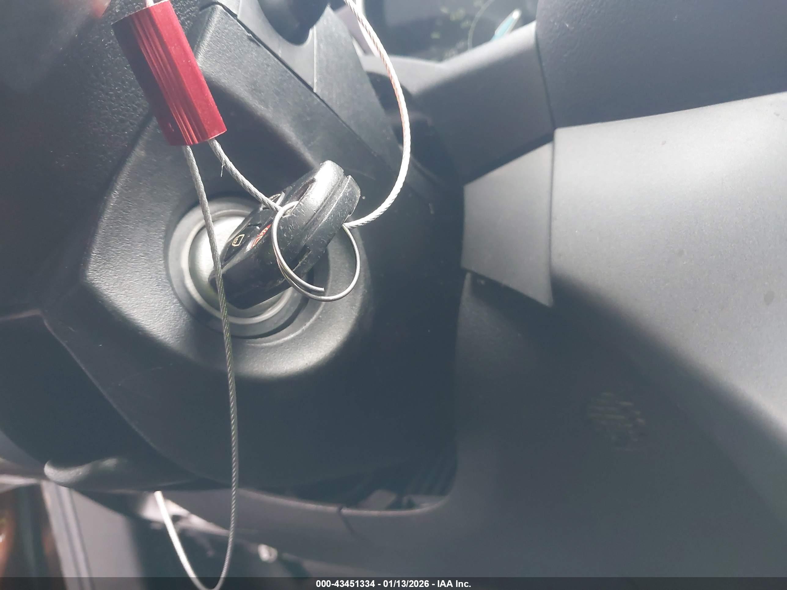 FORD ESCAPE image 11