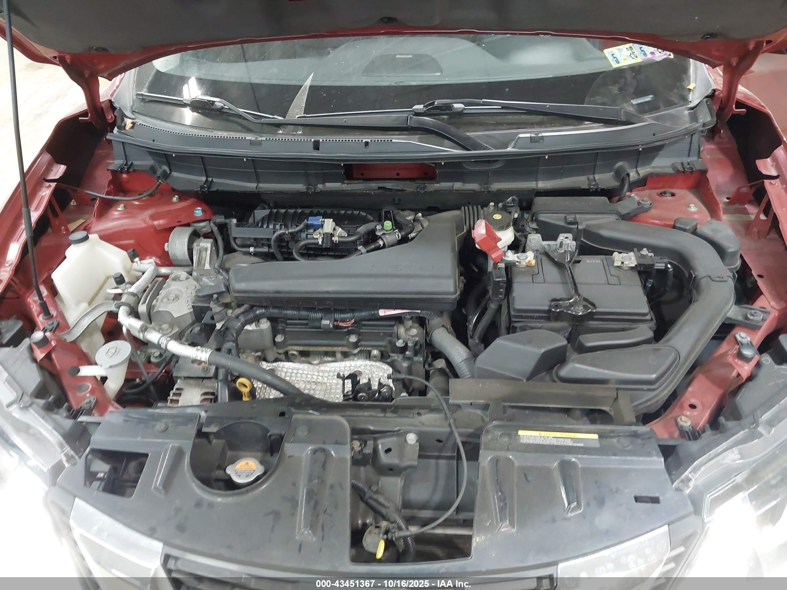 NISSAN ROGUE image 10