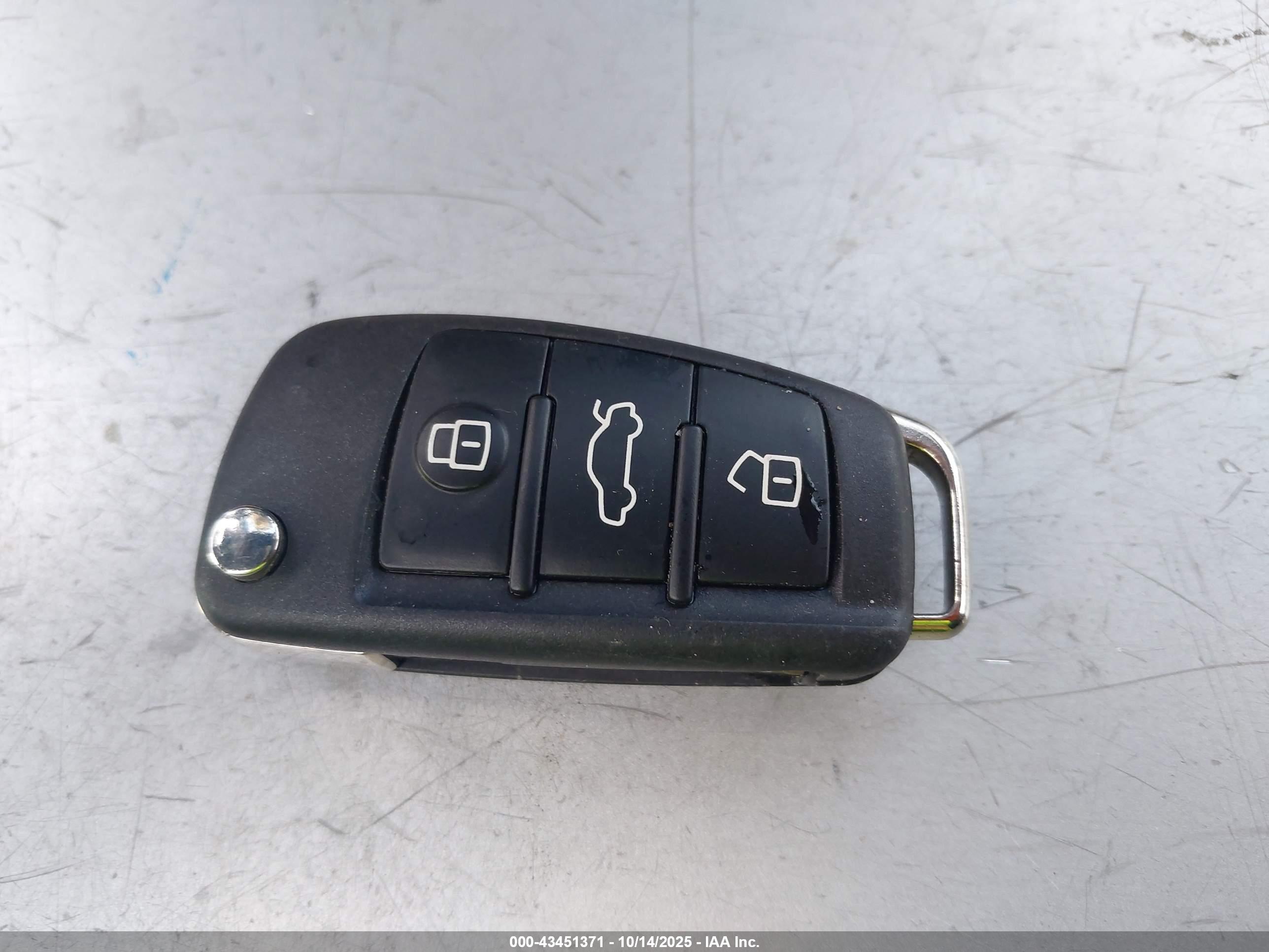 AUDI Q3 image 11