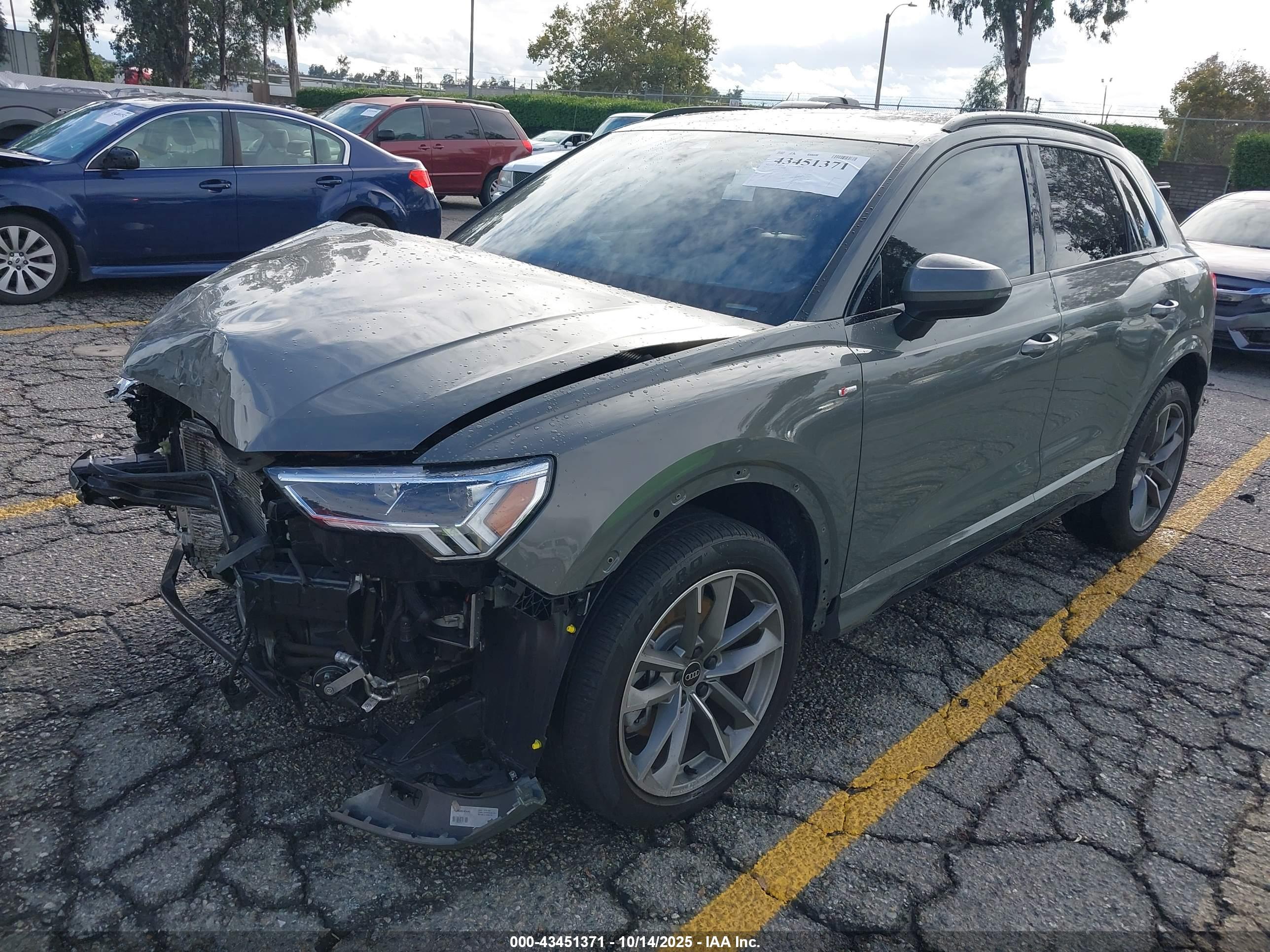 AUDI Q3 image 2