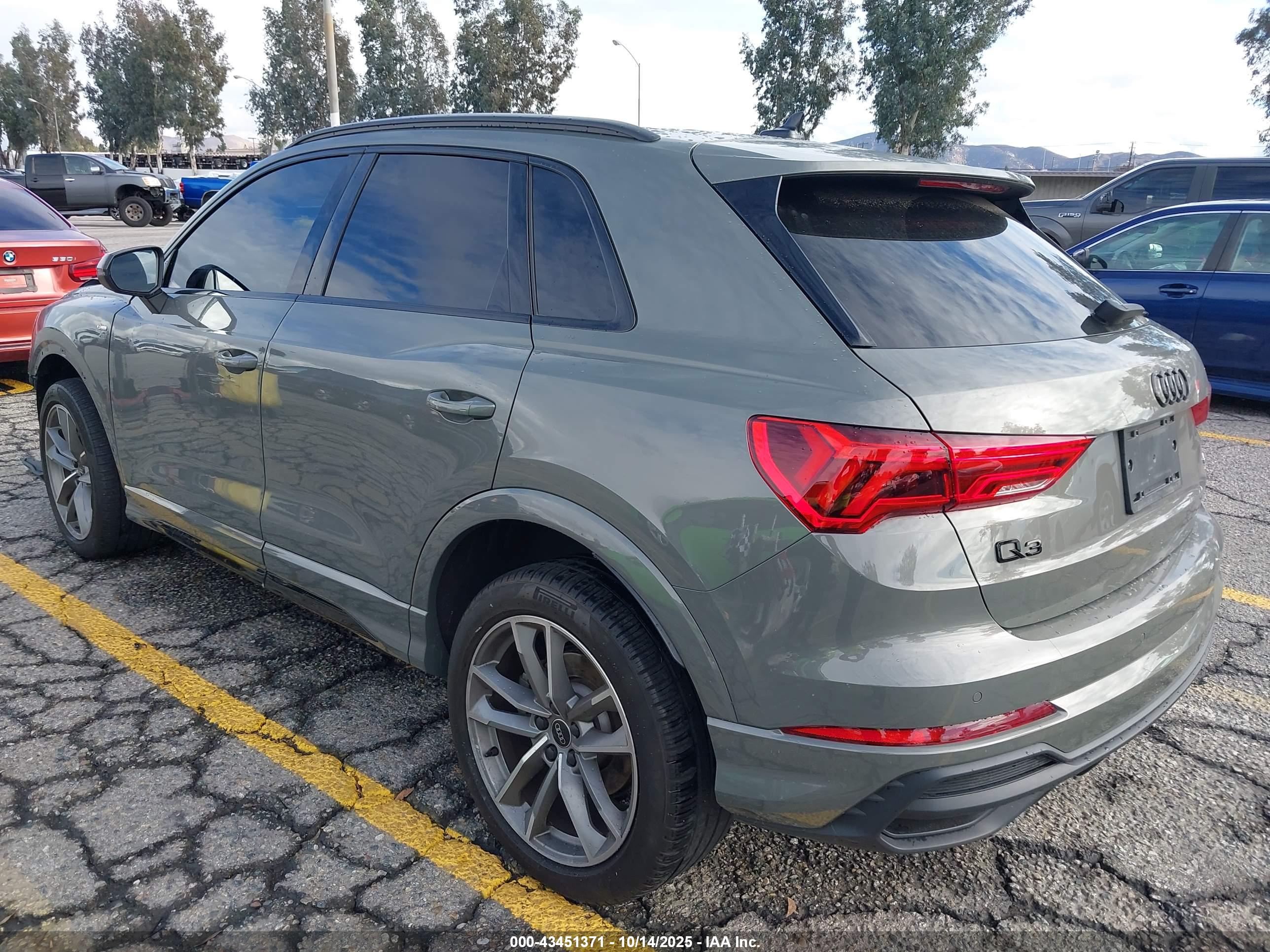 AUDI Q3 image 3