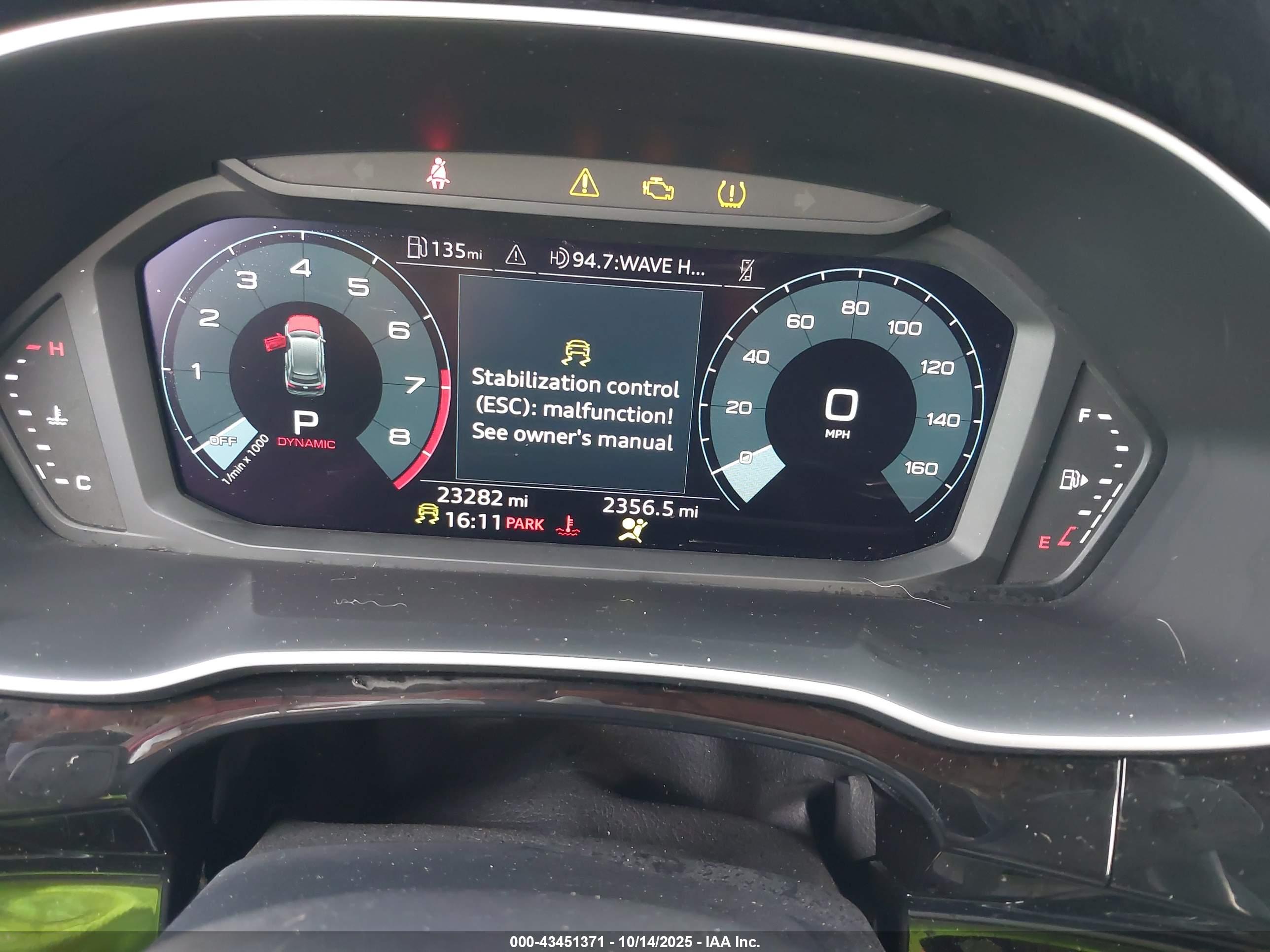 AUDI Q3 image 7