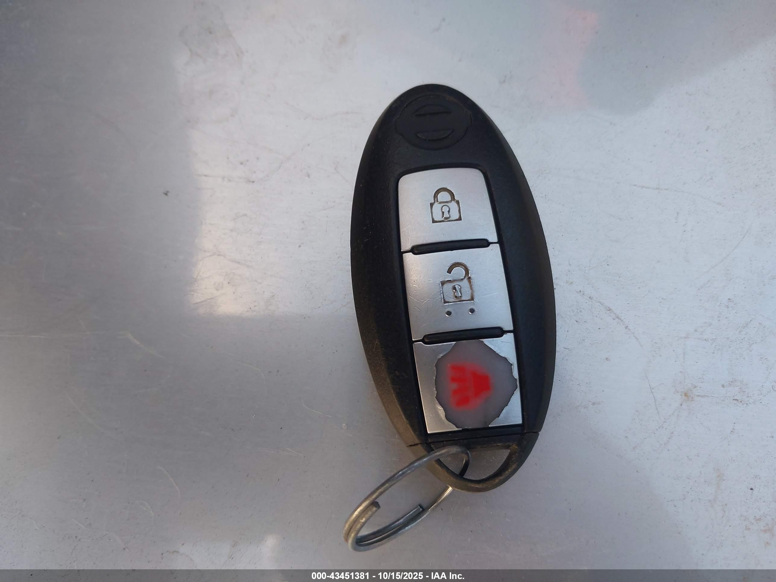NISSAN MURANO image 11