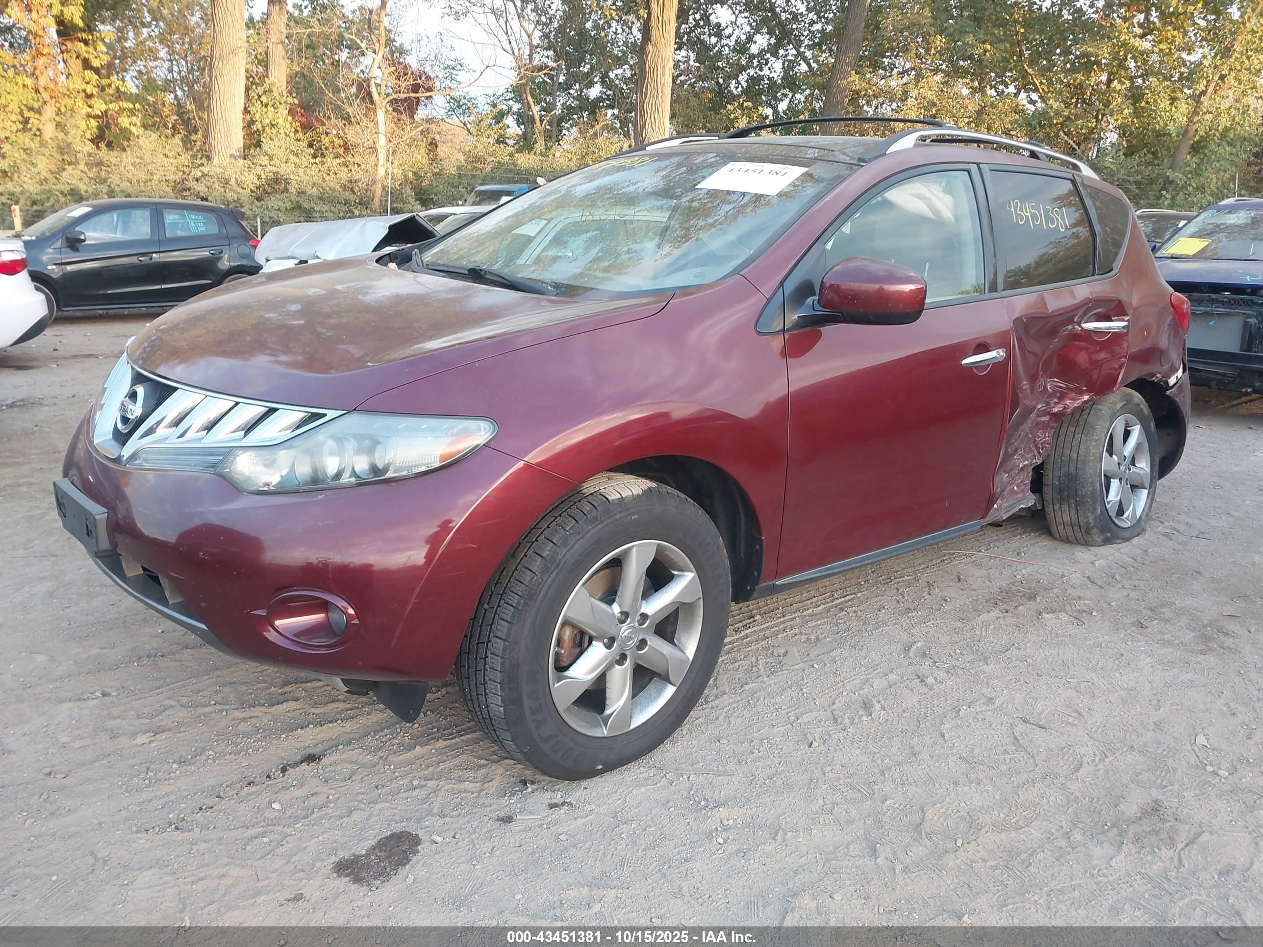 NISSAN MURANO image 2