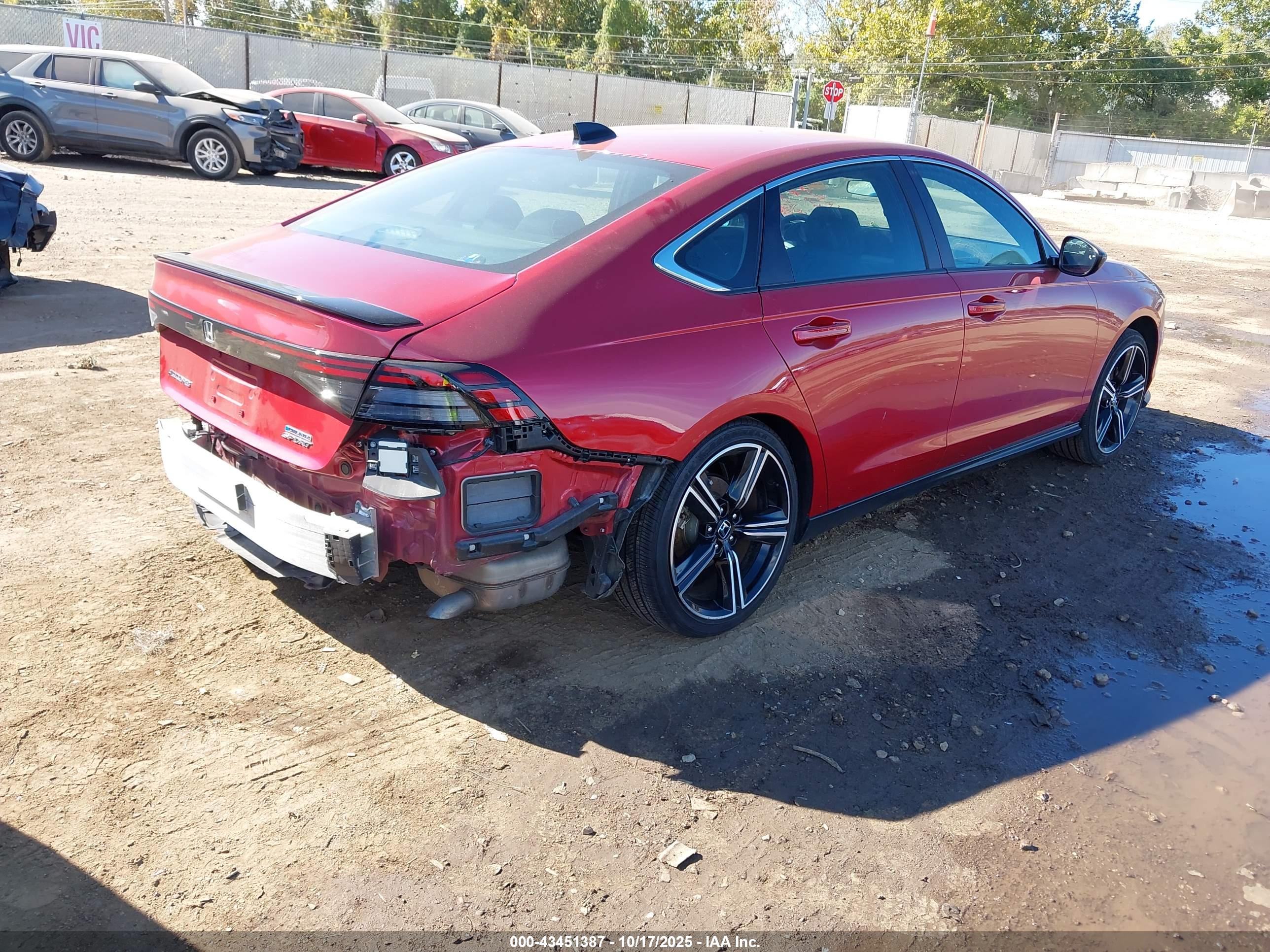 HONDA ACCORD image 4