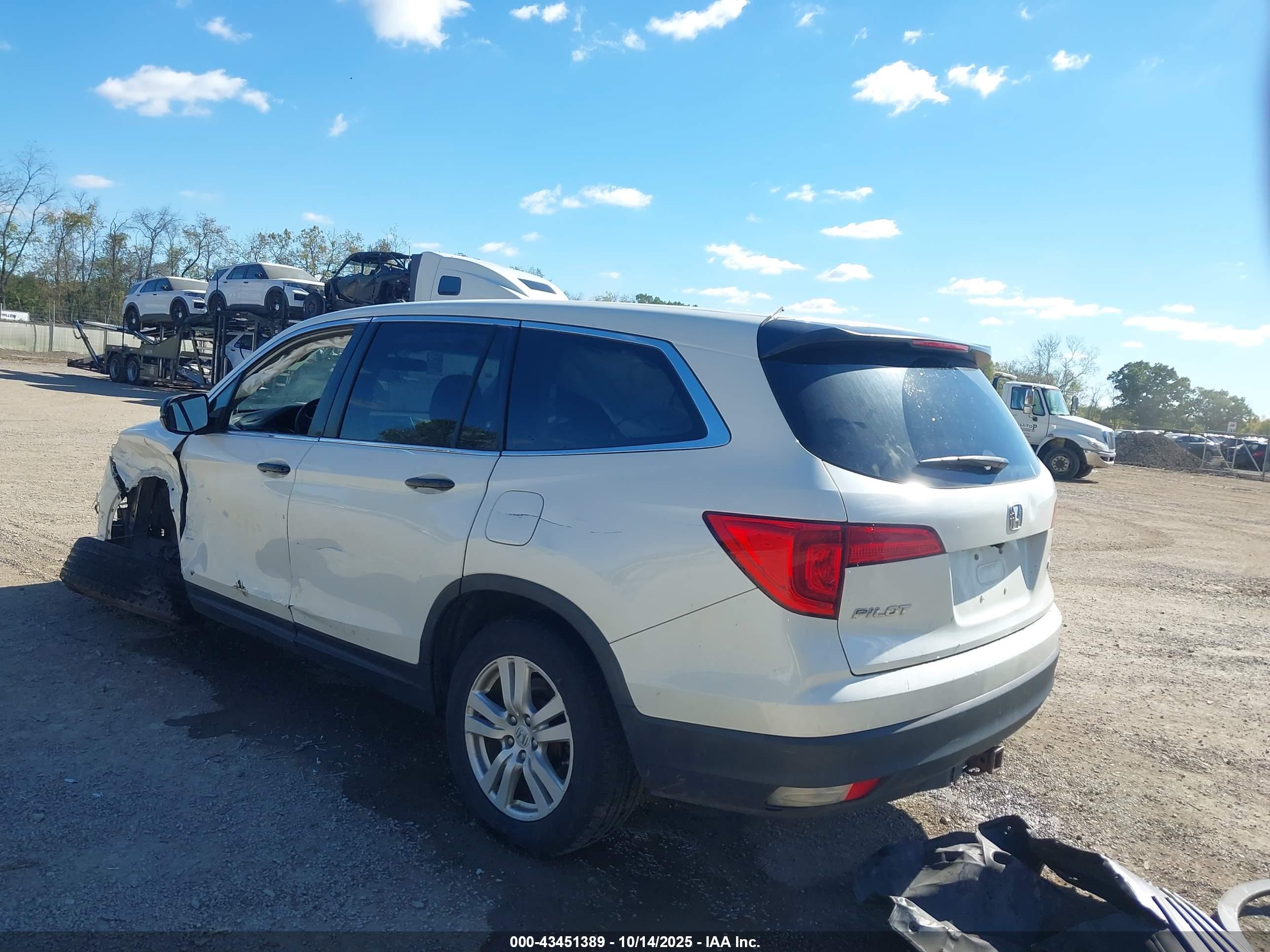 HONDA PILOT image 3