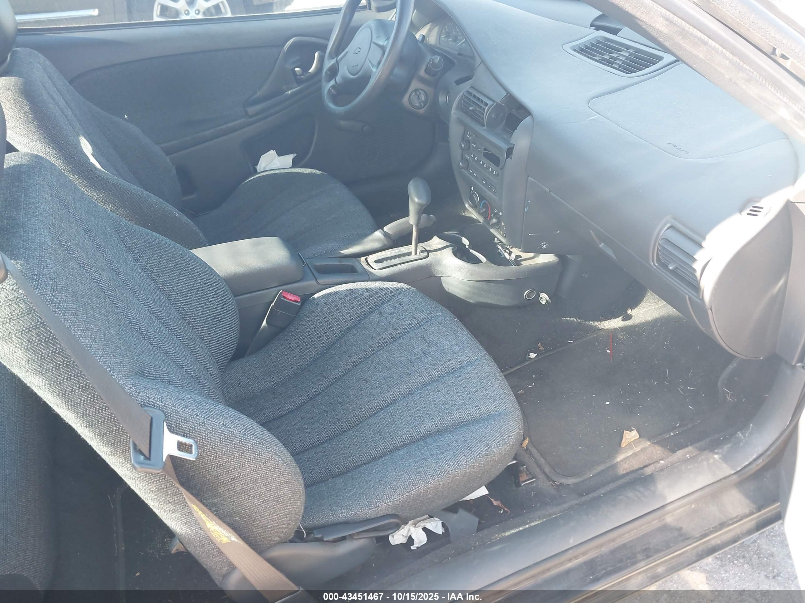 CHEVROLET CAVALIER image 5