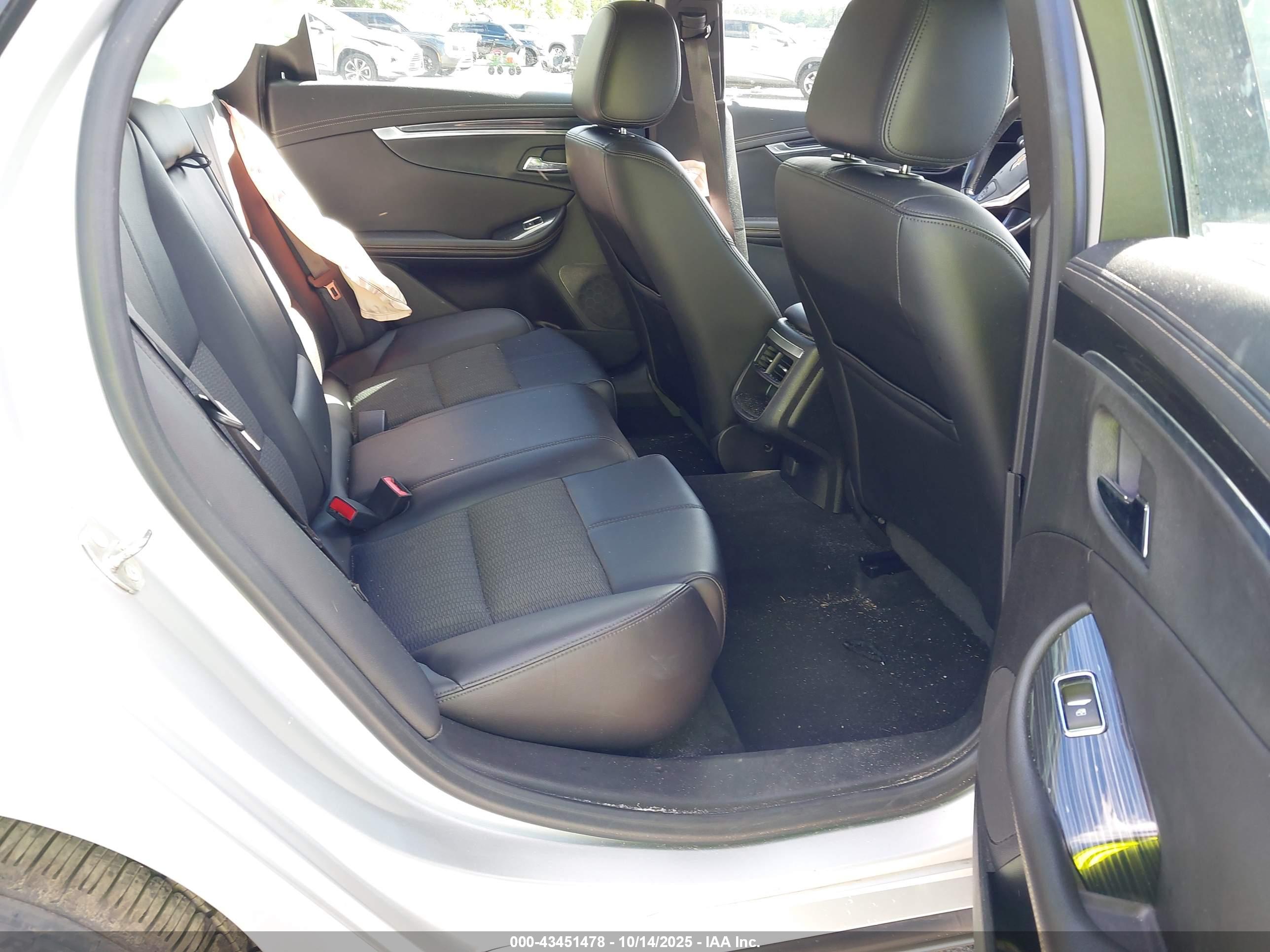 CHEVROLET IMPALA image 8