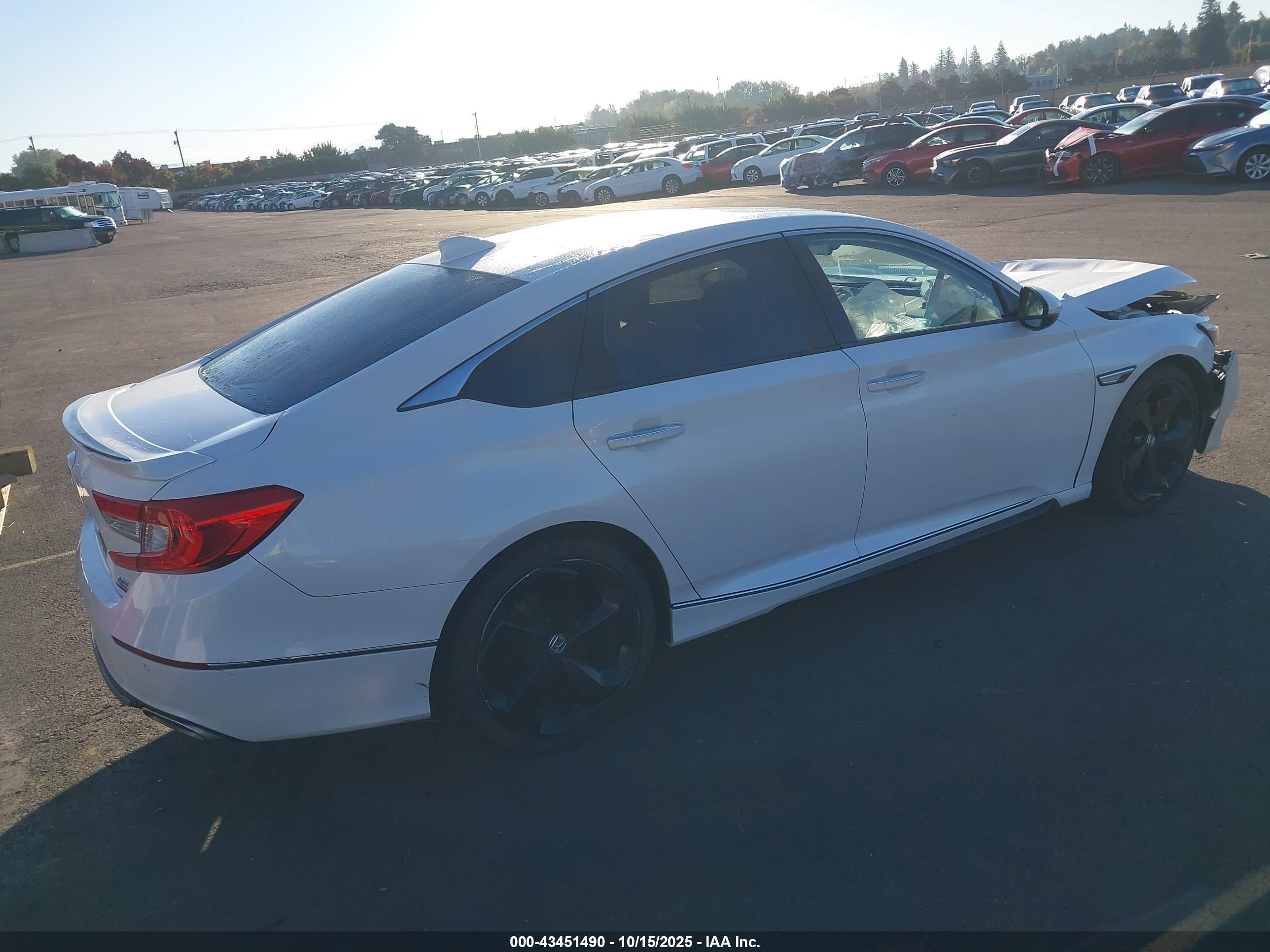 HONDA ACCORD image 4