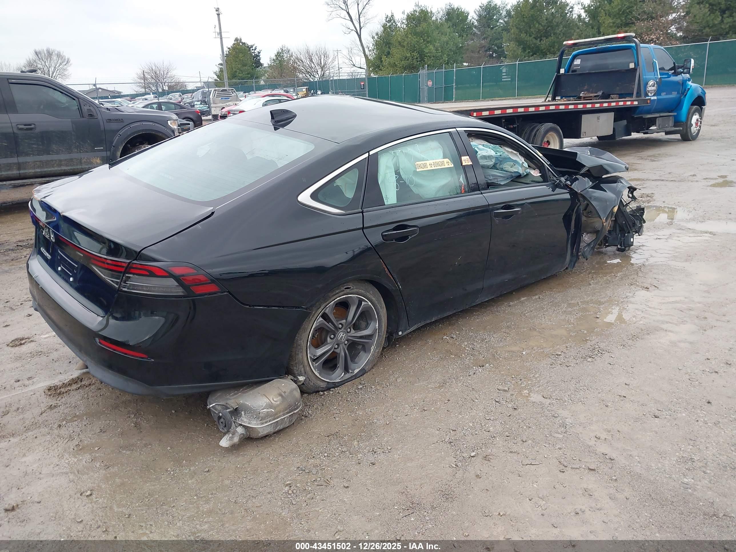 HONDA ACCORD image 4