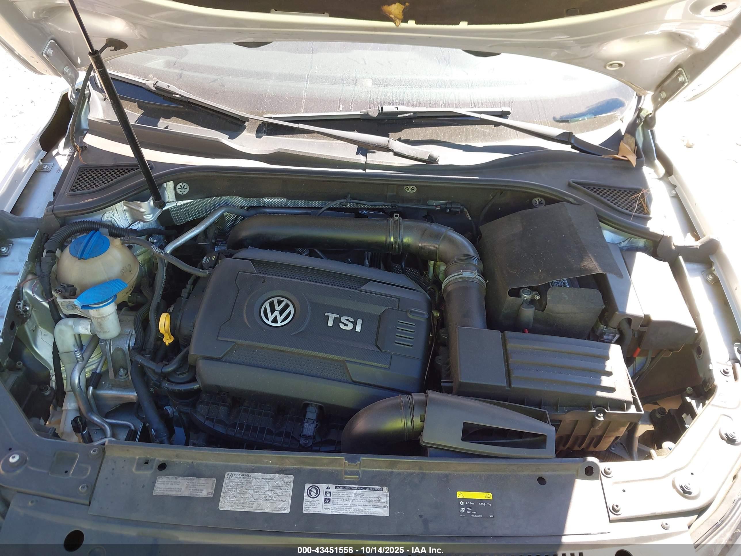 VOLKSWAGEN PASSAT image 10