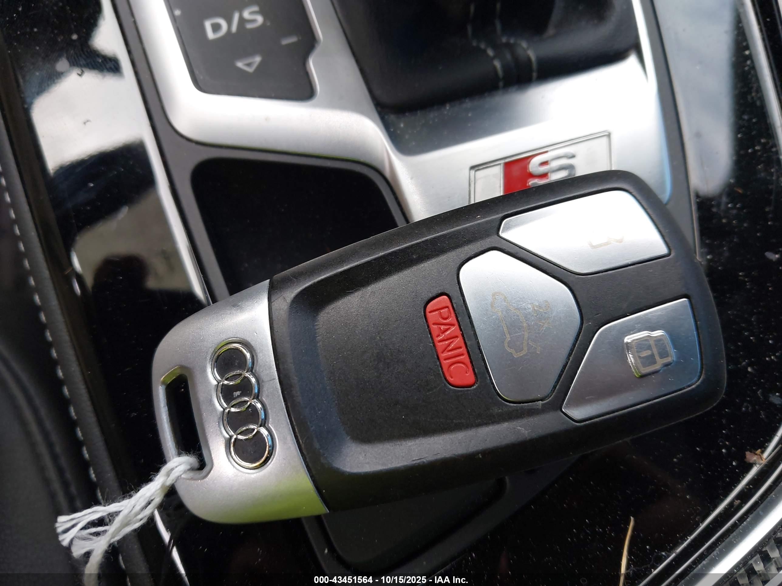 AUDI S5 image 11