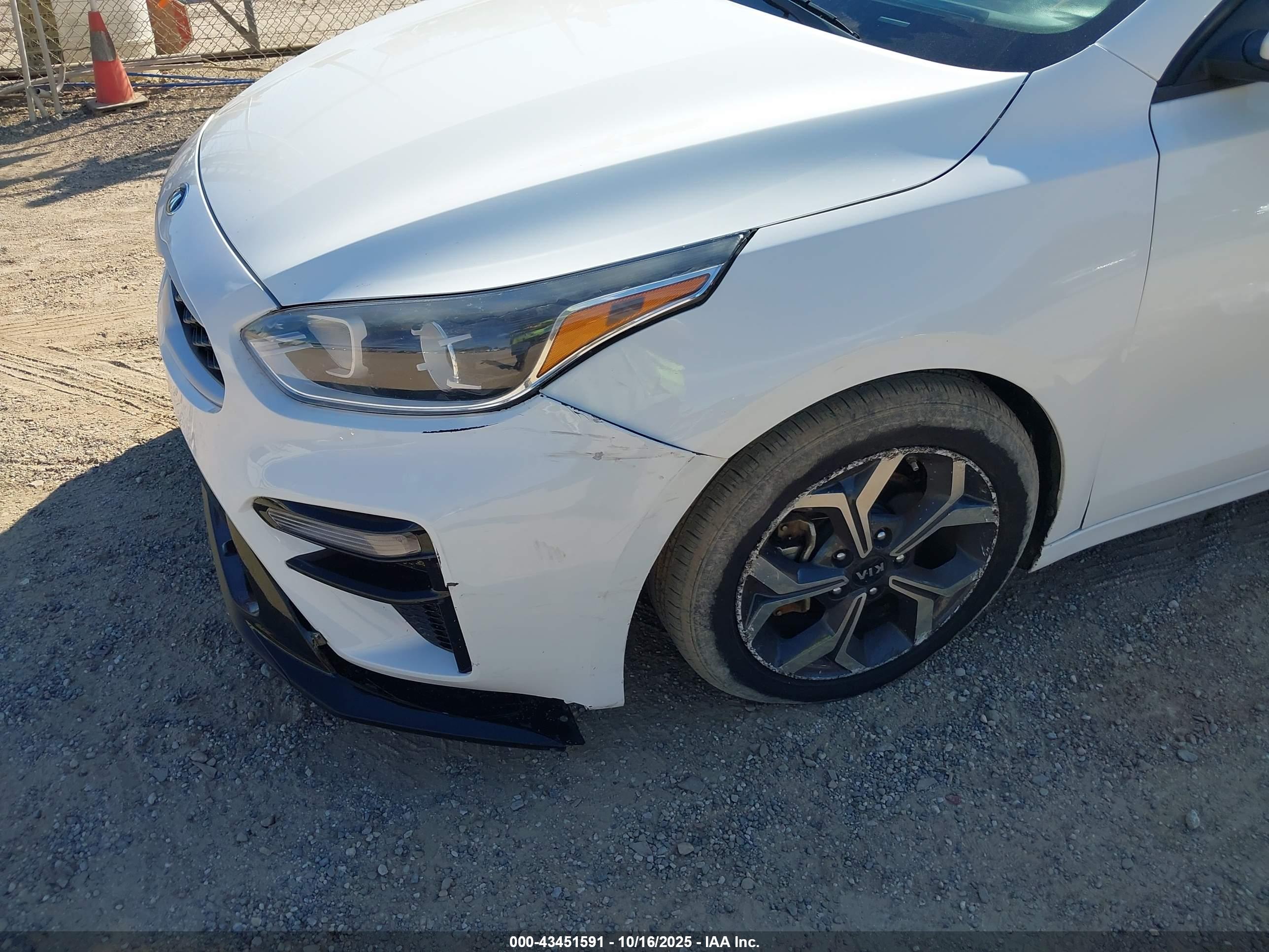 KIA FORTE image 6