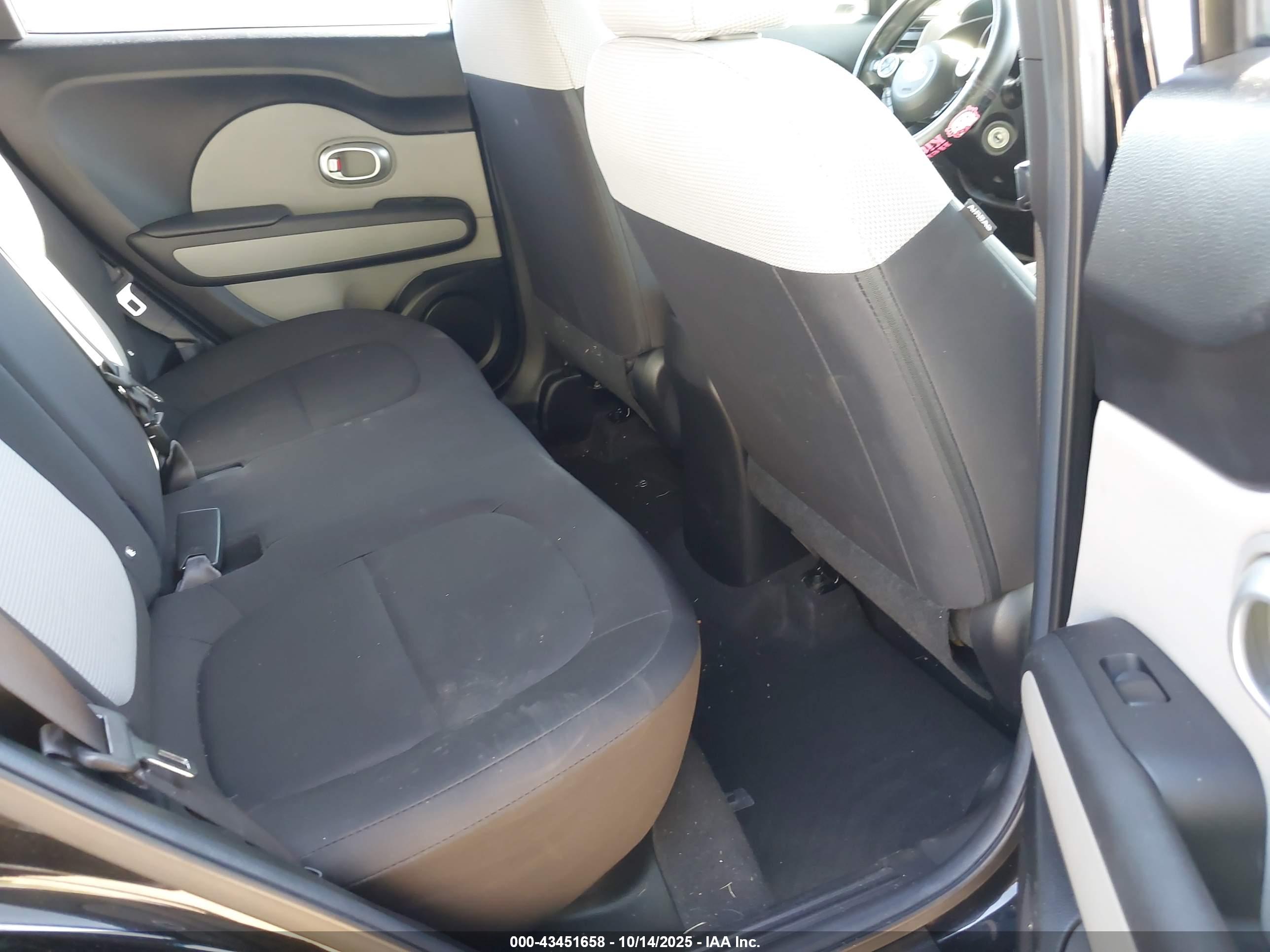 KIA SOUL image 8
