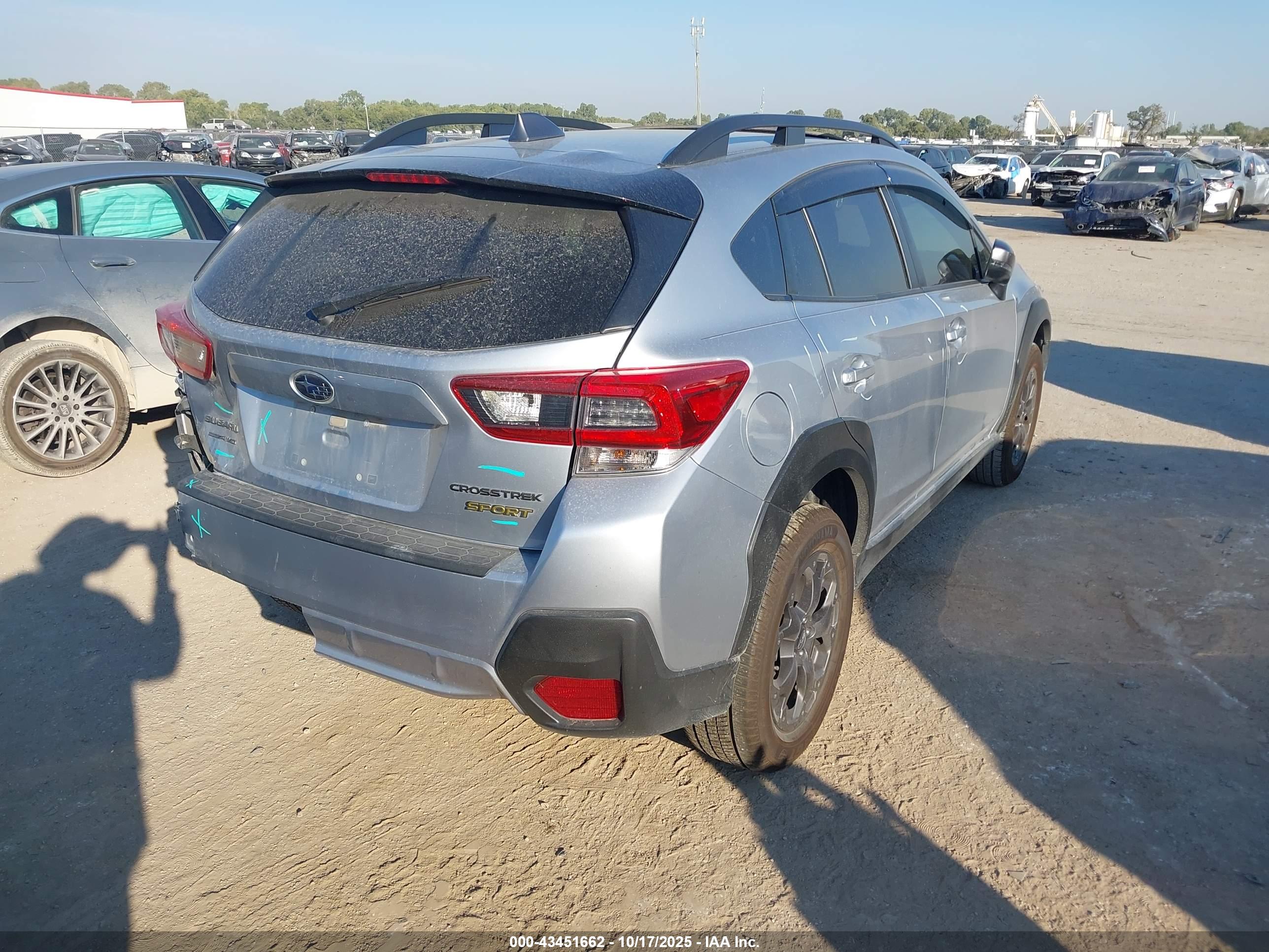 SUBARU CROSSTREK image 4