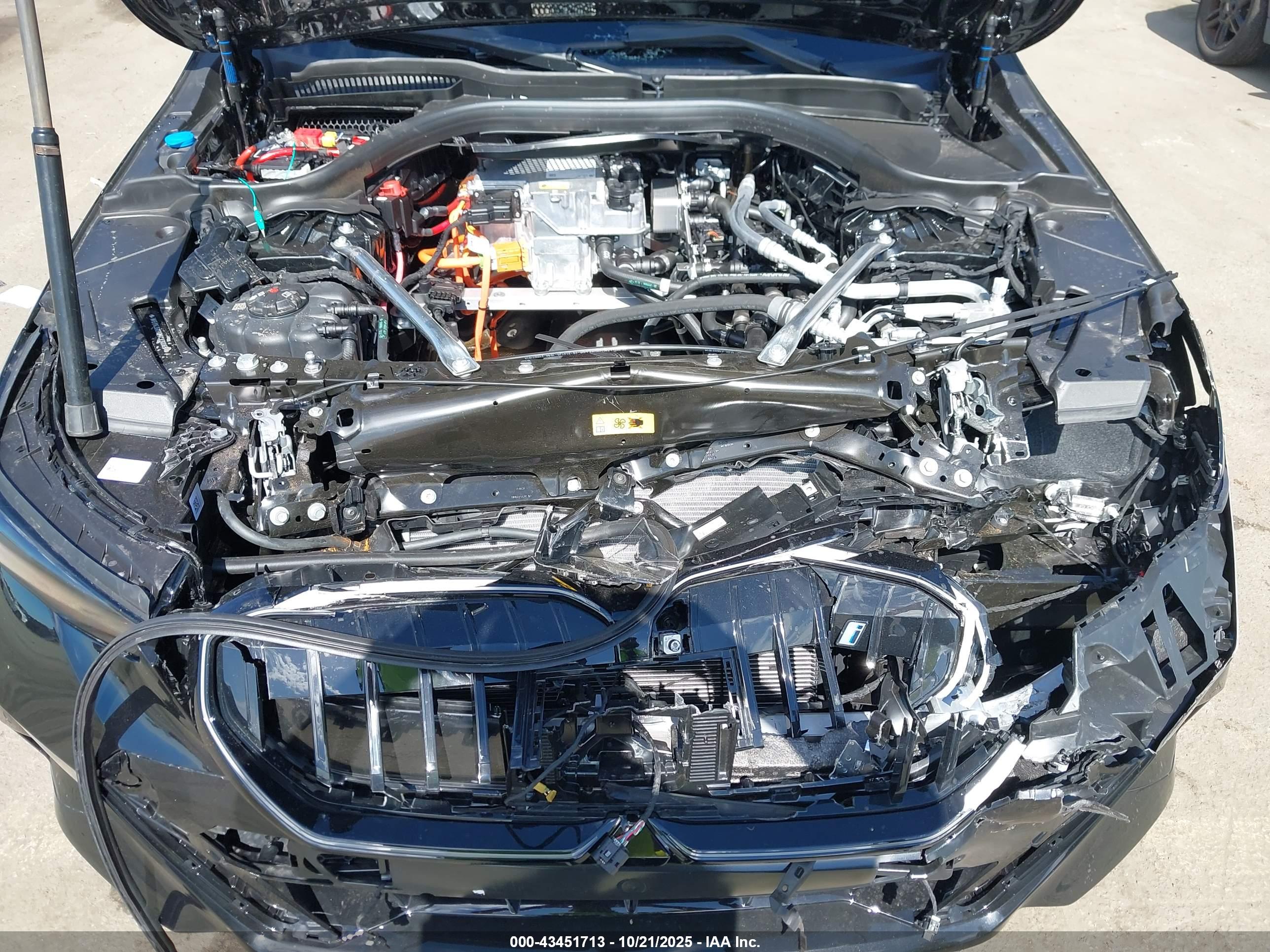 BMW I5 image 10