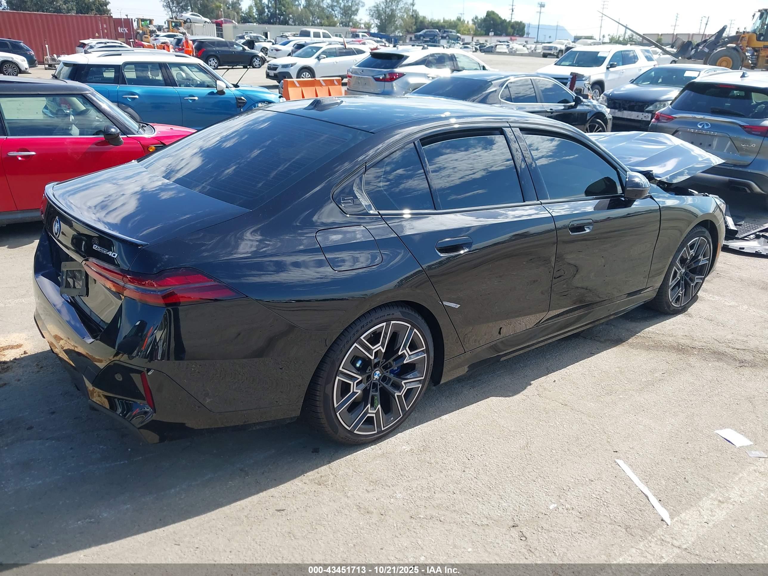 BMW I5 image 4