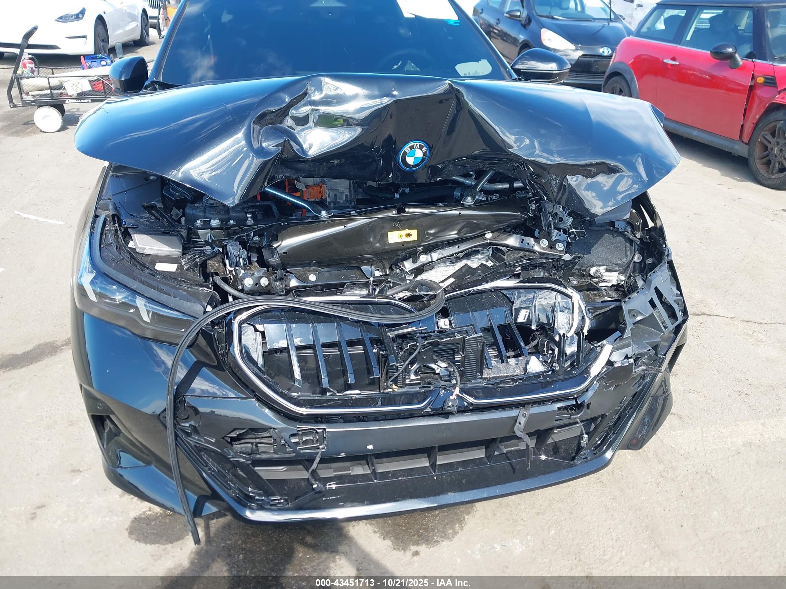 BMW I5 image 6