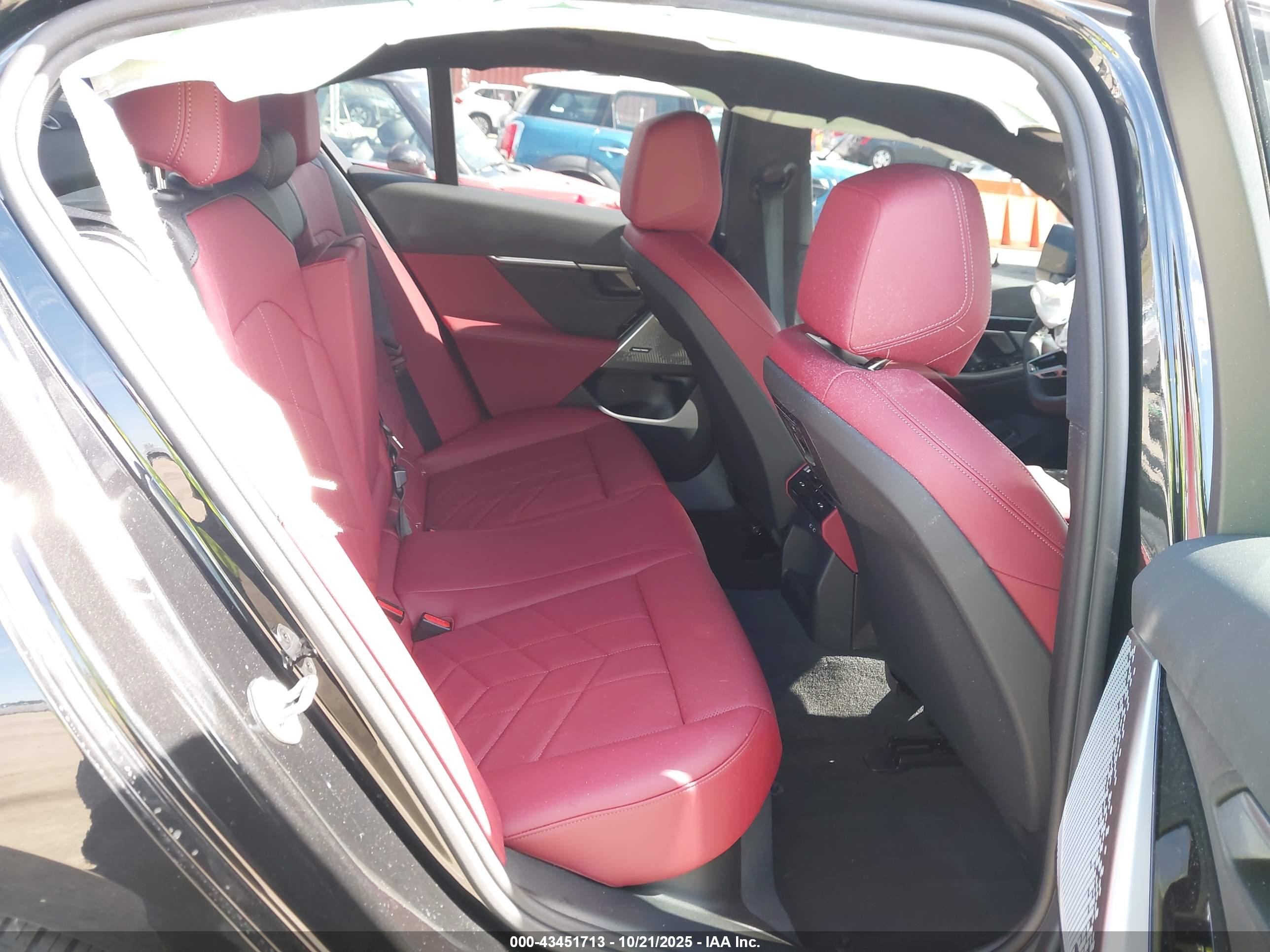 BMW I5 image 8