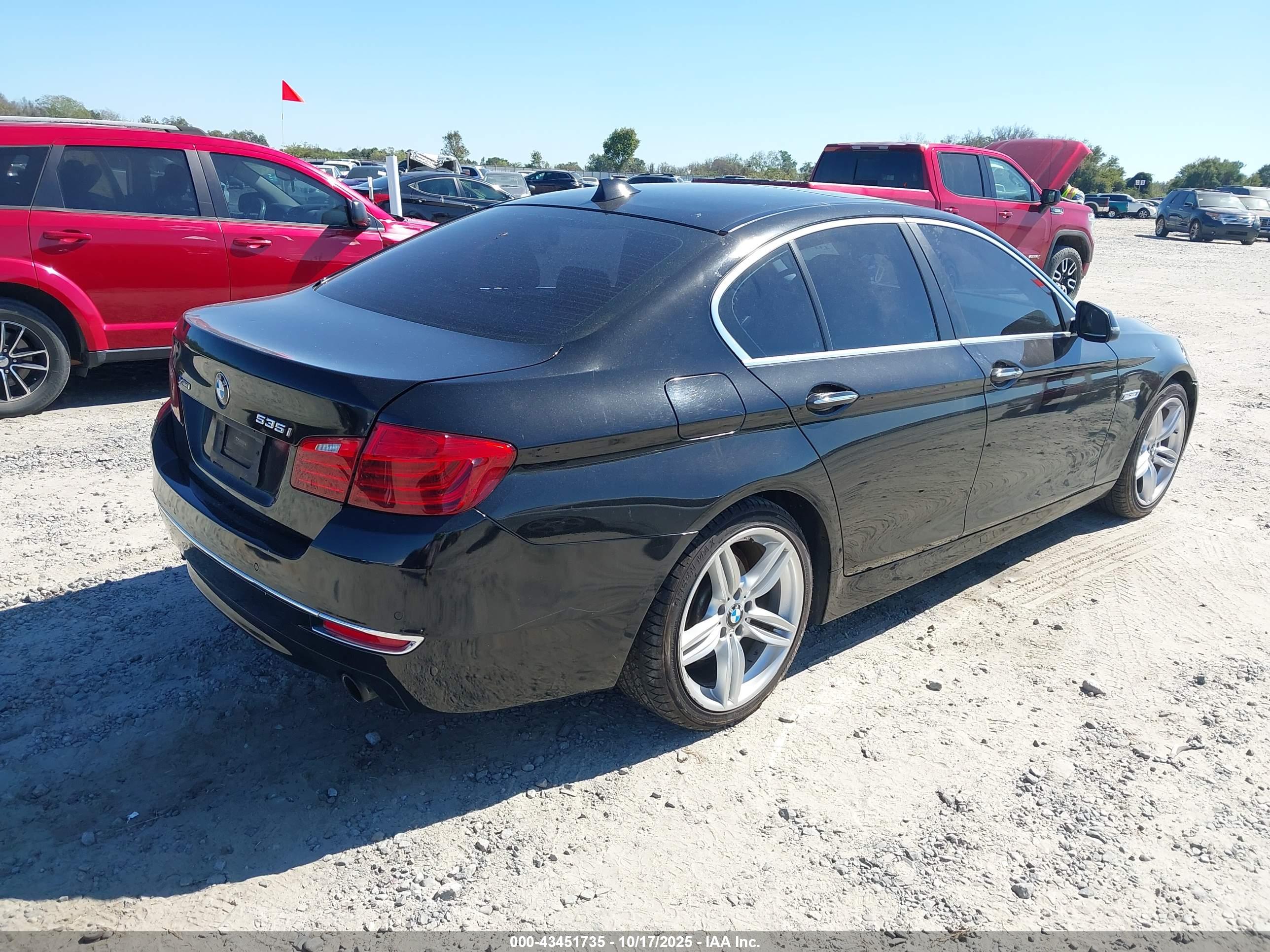 BMW 535I image 4