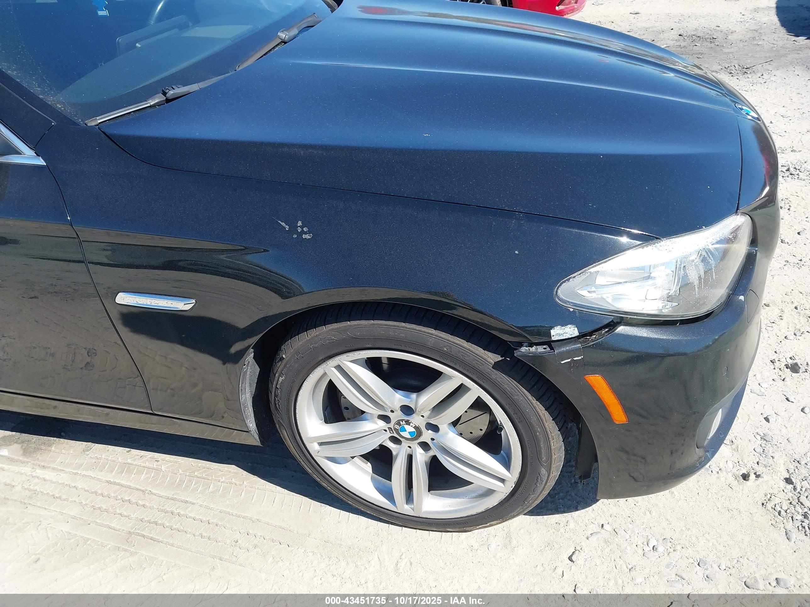 BMW 535I image 6