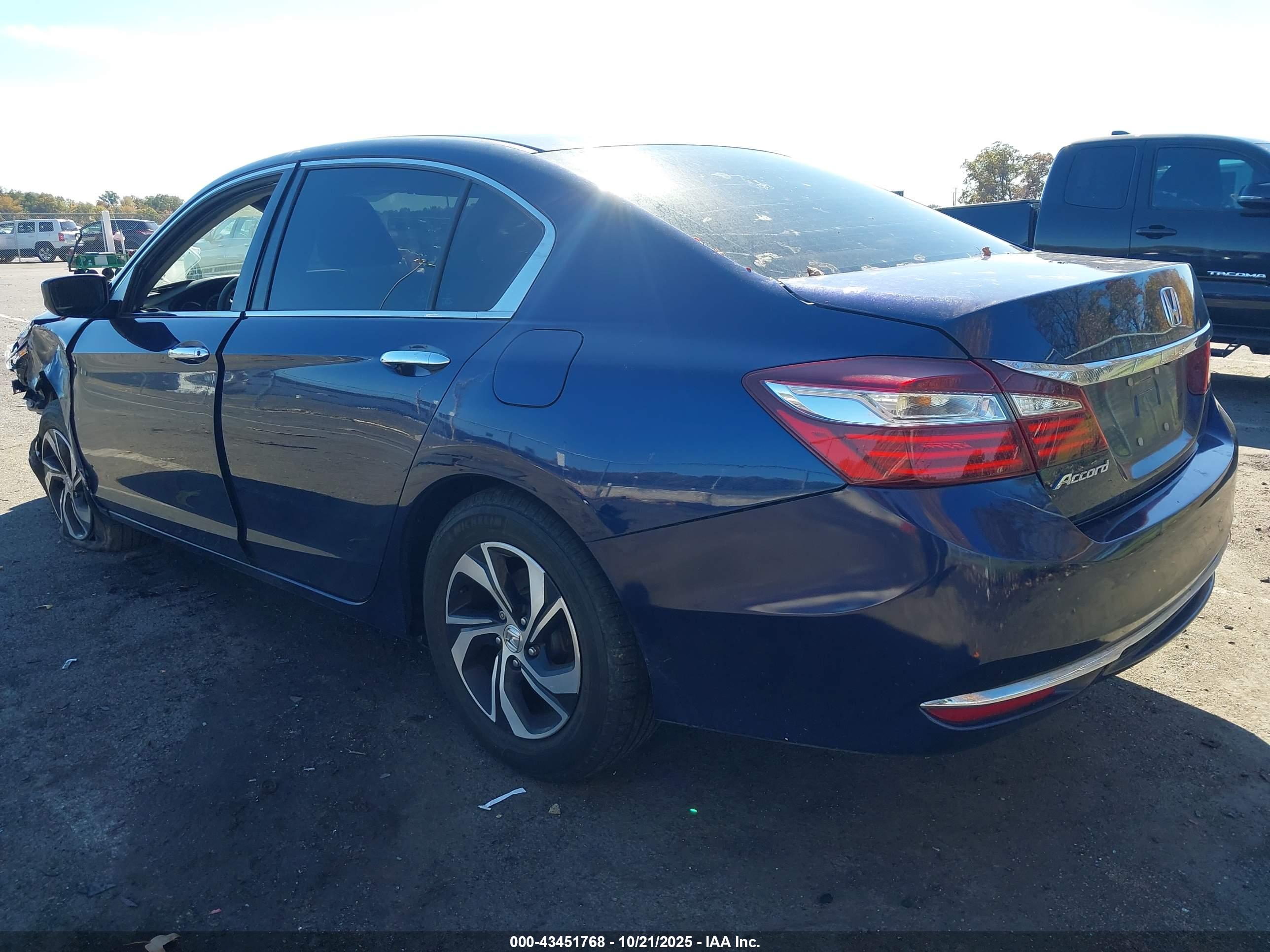 HONDA ACCORD image 3