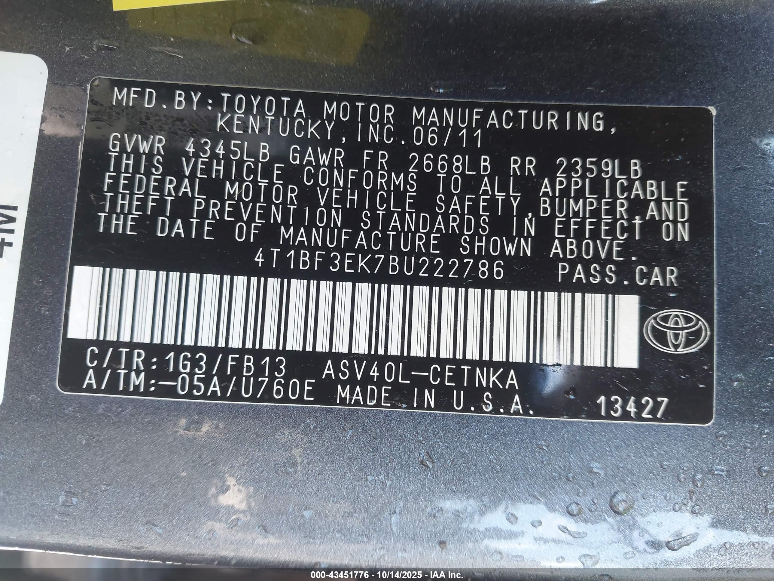TOYOTA CAMRY image 9