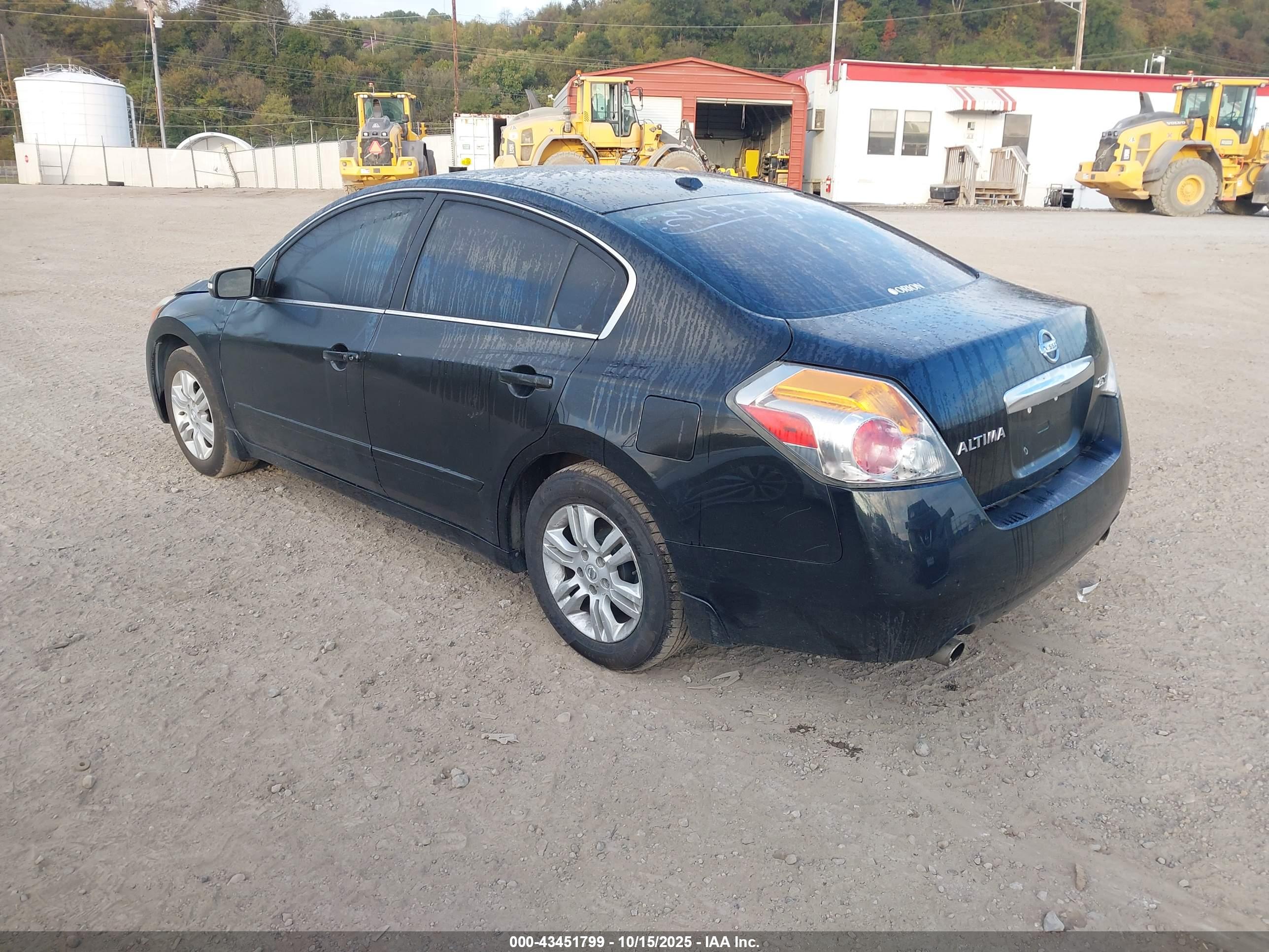 NISSAN ALTIMA image 3